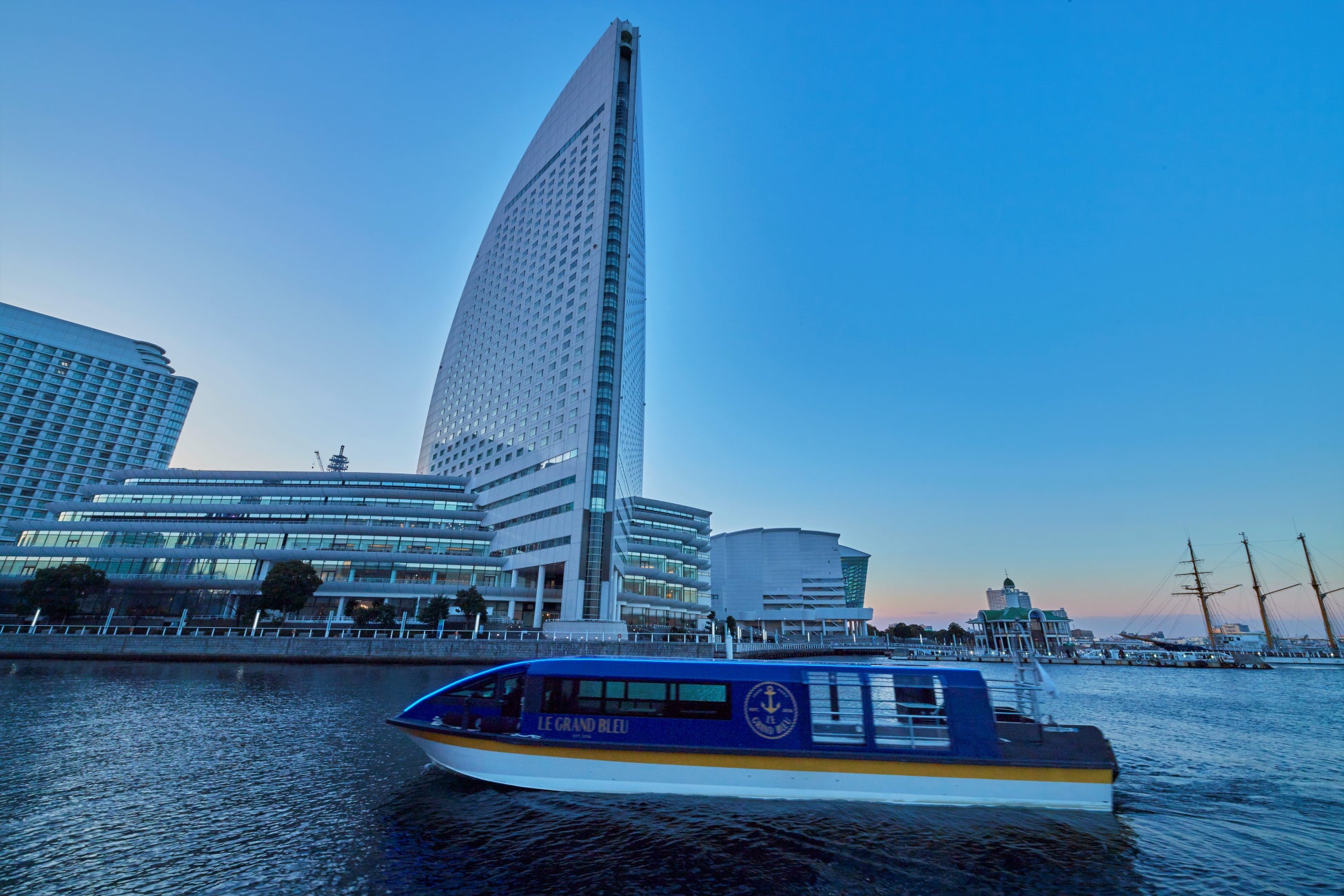 煌めくクリスマスシーズンを彩る宿泊プラン レストラン限定メニュー ご予約受付開始 ヨコハマ グランド インターコンチネンタル ホテルのプレスリリース 煌めくクリスマスシーズンを彩る宿泊プラン レストラン限定メニュー ご予約受付開始 ヨコハマ グランド インターコンチネンタル ホテルのプレスリリース