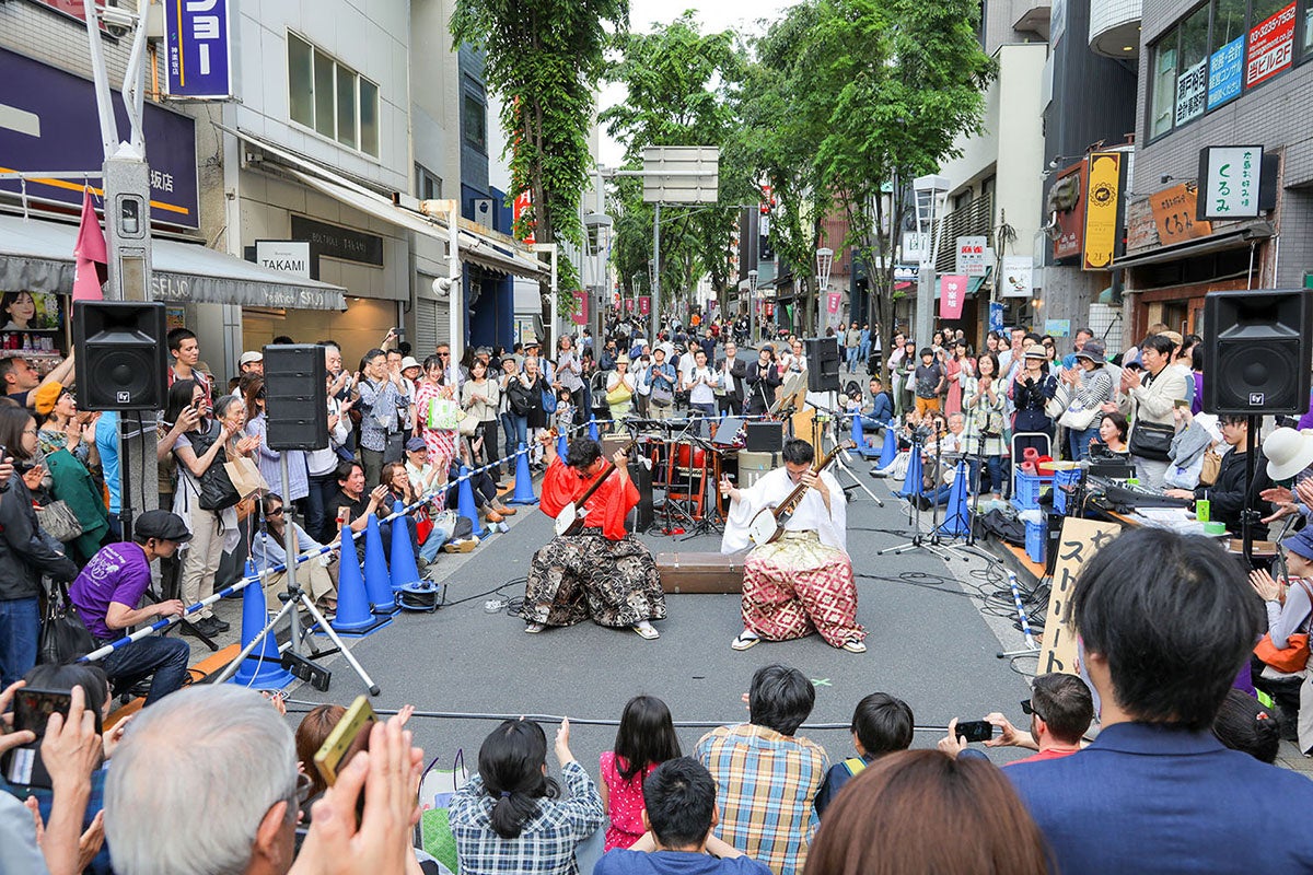 神楽坂芸能めぐり 街角ライブ