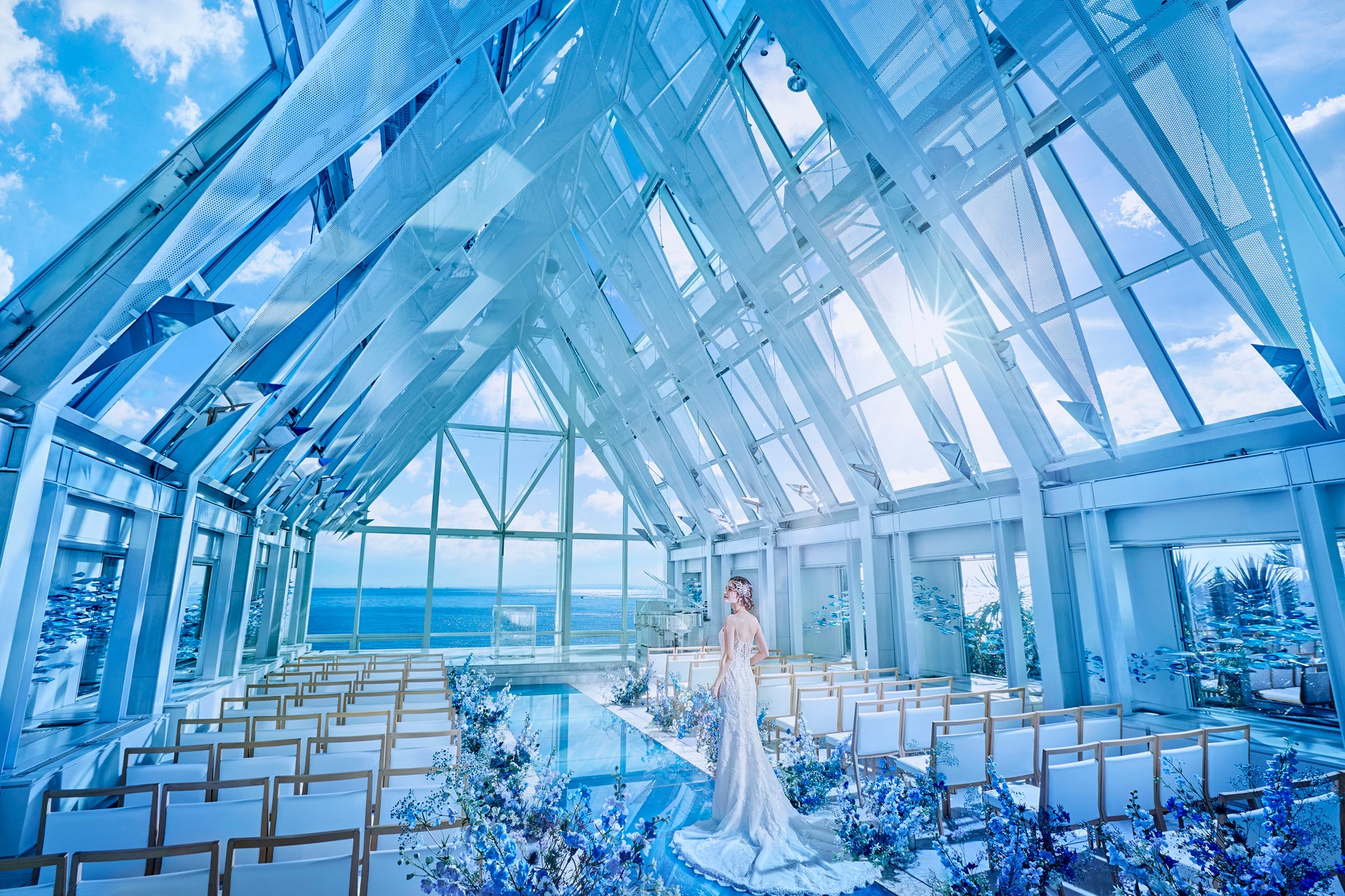 クリスタルチャペル