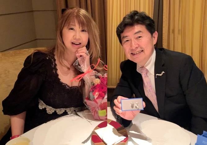 笠井信輔さんと茅原ますみさんご夫妻