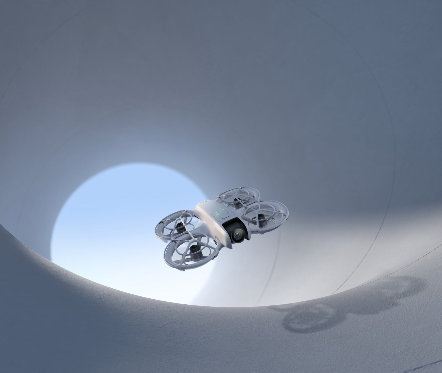 DJI、もっと楽しく簡単に日々を撮影できる、手のひらサイズのVlog用新型ドローンを発表 | DJI JAPAN 株式会社のプレスリリース