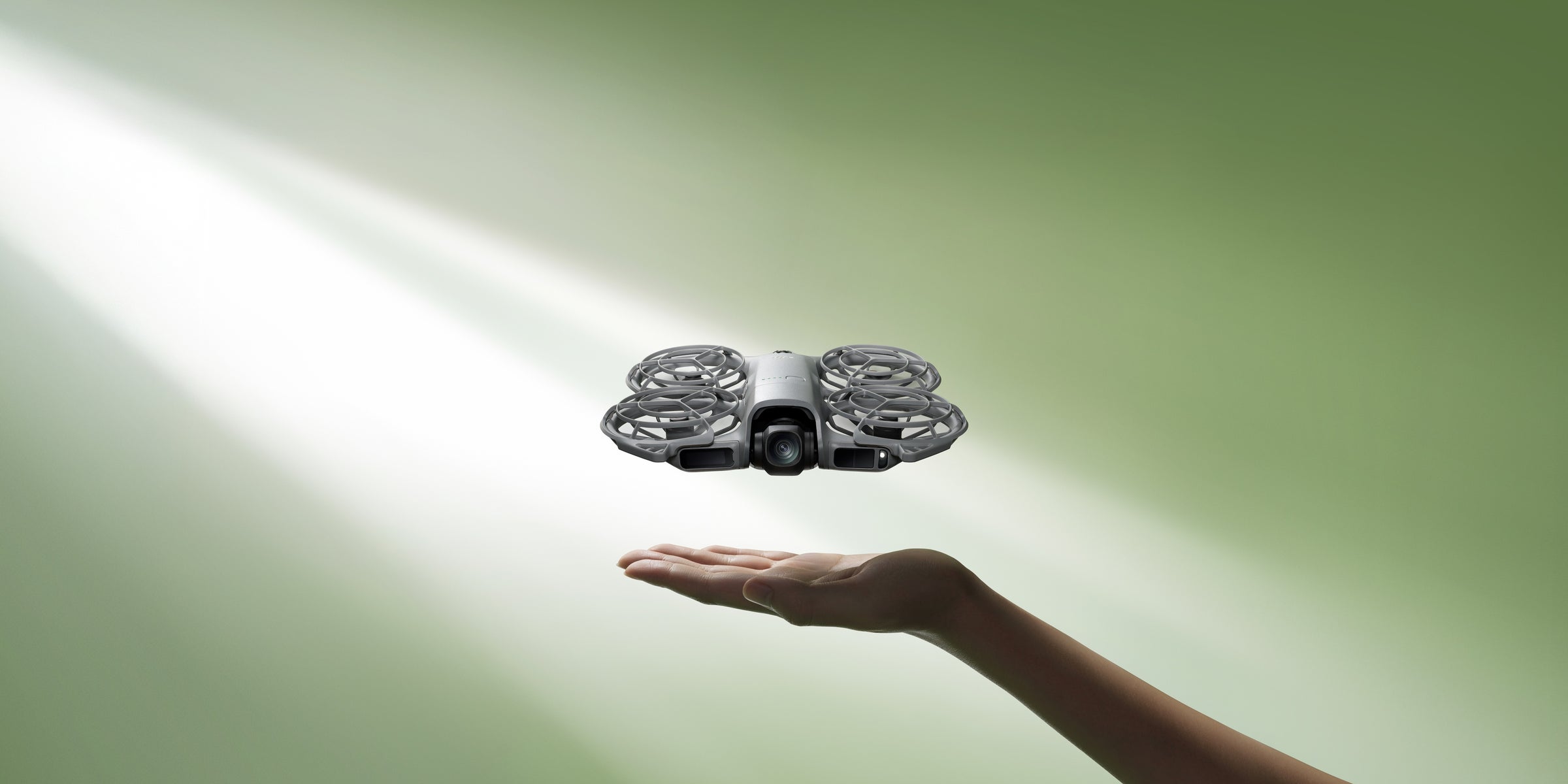 DJI、より安心の安全機能を携え、さらにクリエイティブな飛行が可能なDJI Neo 2を発表 | DJI JAPAN 株式会社のプレスリリース