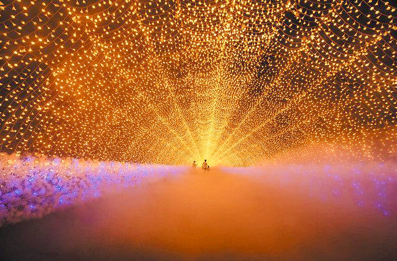 2021夏『光のトンネル』