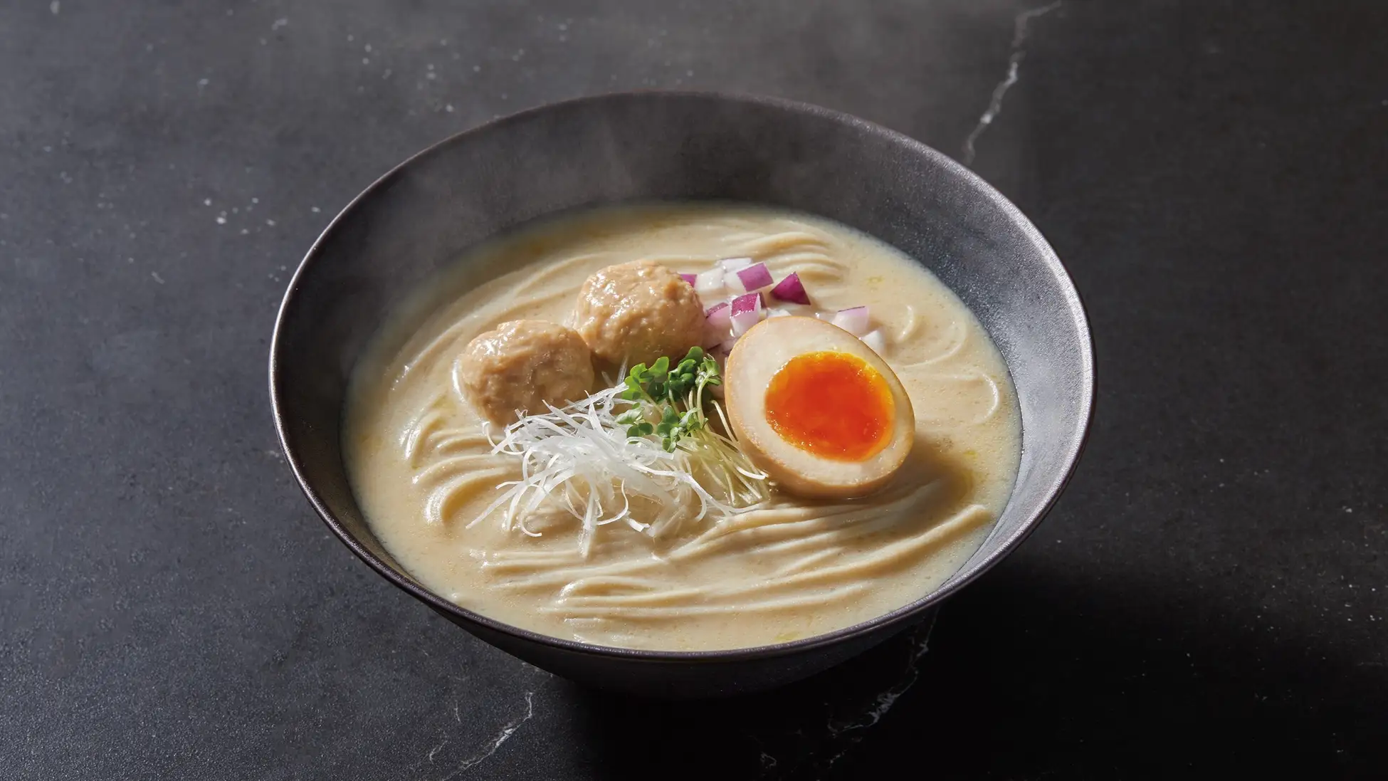 20万食突破！】食通も絶賛の万能おきかえ麺「LOCALO Noodle」と約