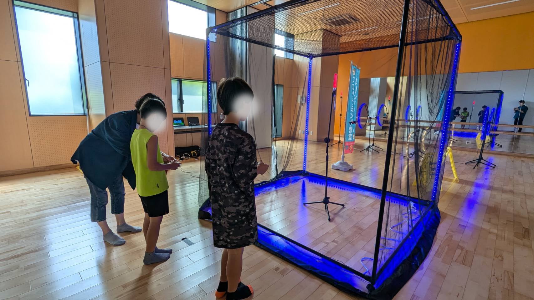 イオンモール北戸田 戸田市物産展にてトイドローンプログラミング体験&トイドローン飛行体験を実施!! | 参合同会社のプレスリリース