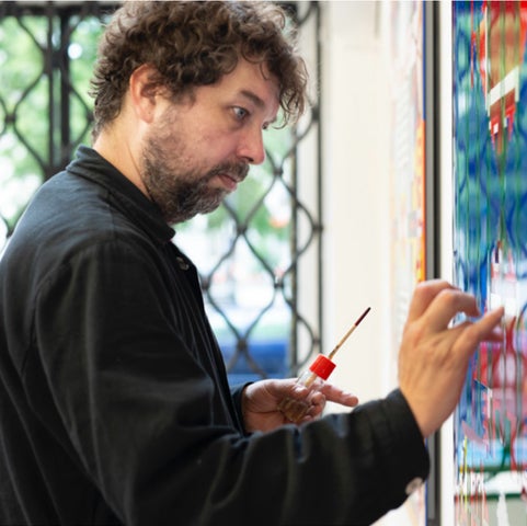 ポーランド人アーティスト2名の来日展、広尾で開催。政治や美容治療のテーマに焦点を当てた作品を展示。 ポーランド人アーティスト2名の来日展、広尾で開催。政治や美容治療のテーマに焦点を当てた作品を展示。