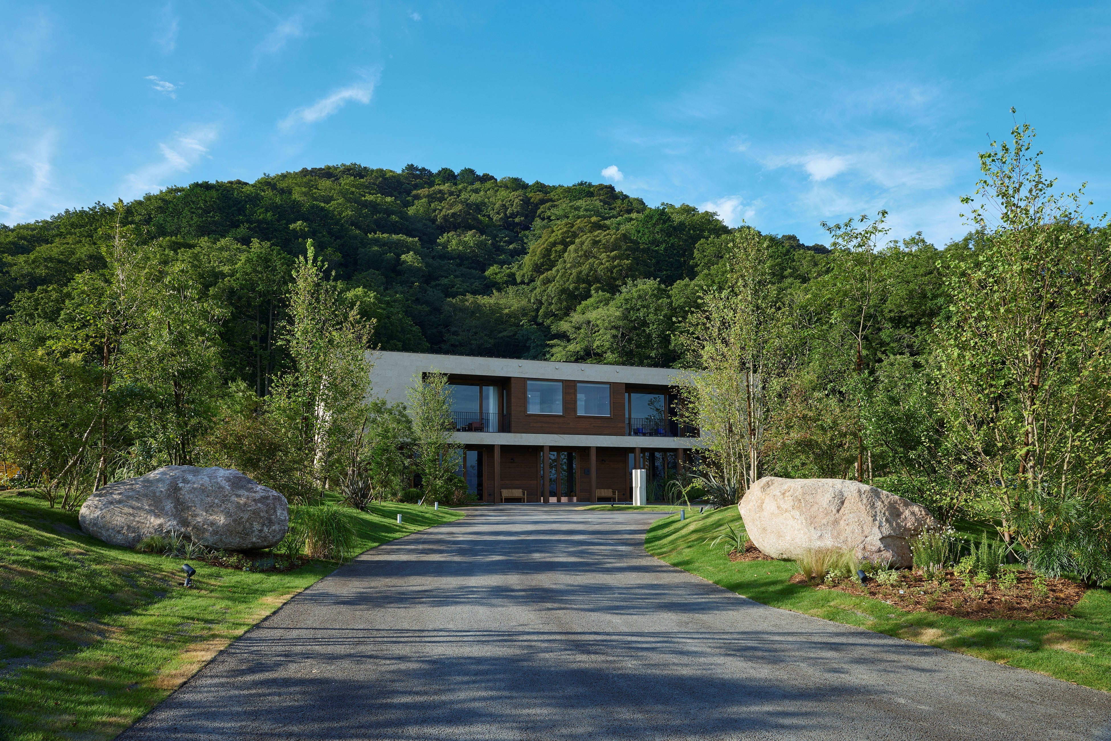 川崎重工グループ ヘリコプター手配サービス Z-Leg™︎】2026F1