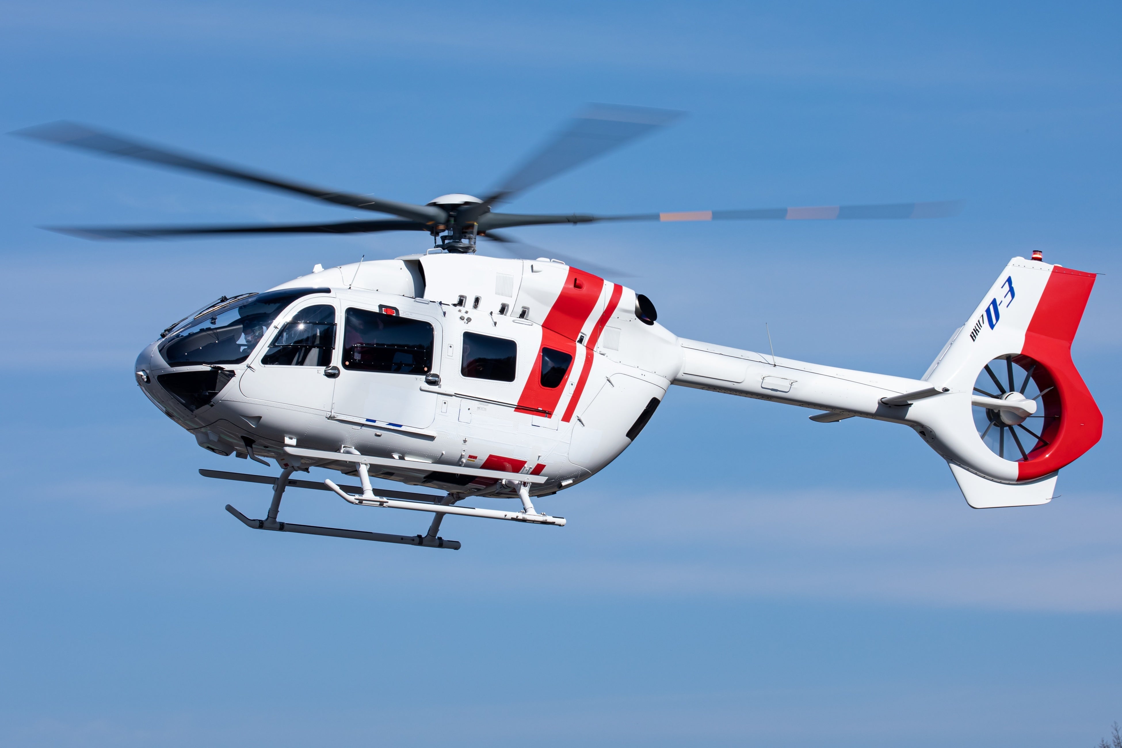 大型ホワイト・レッドヘリコプター 　airskipper 大型ホワイト・レッドヘリコプター airskipper 大型ホワイト・レッド