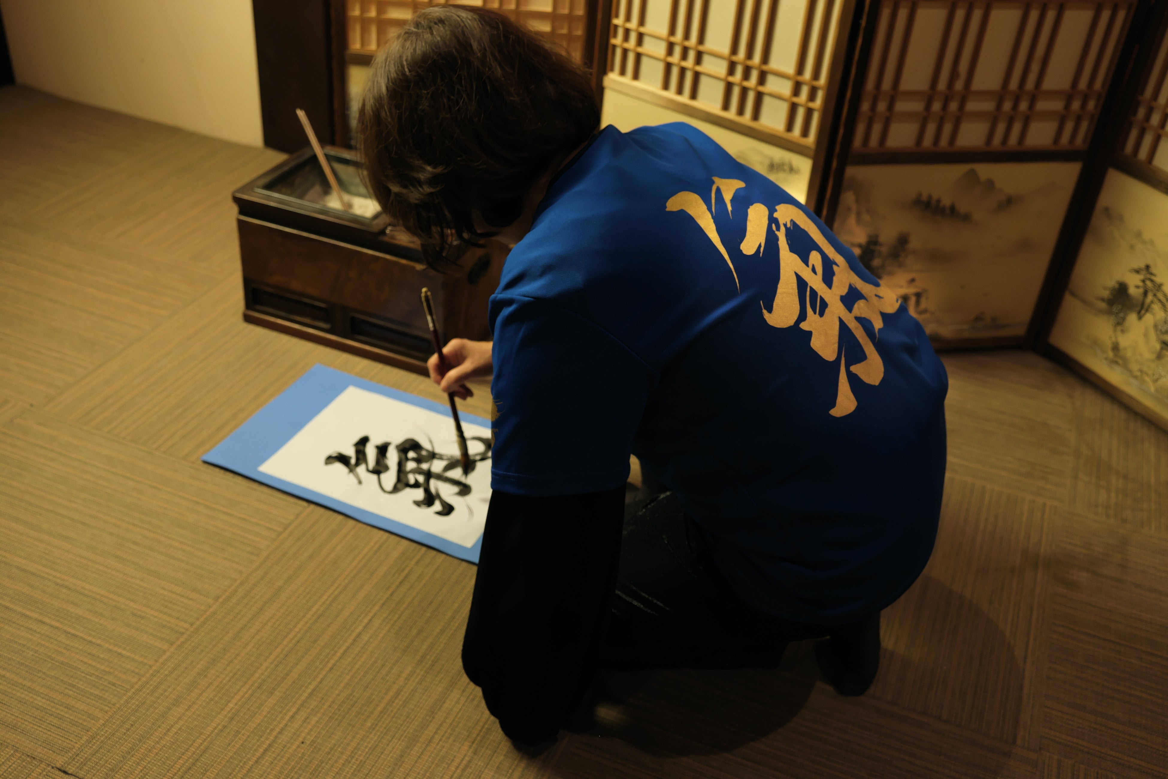 60代普通の主婦が一夜で世界へ・家事と子育ての合間に書き続けた魂の