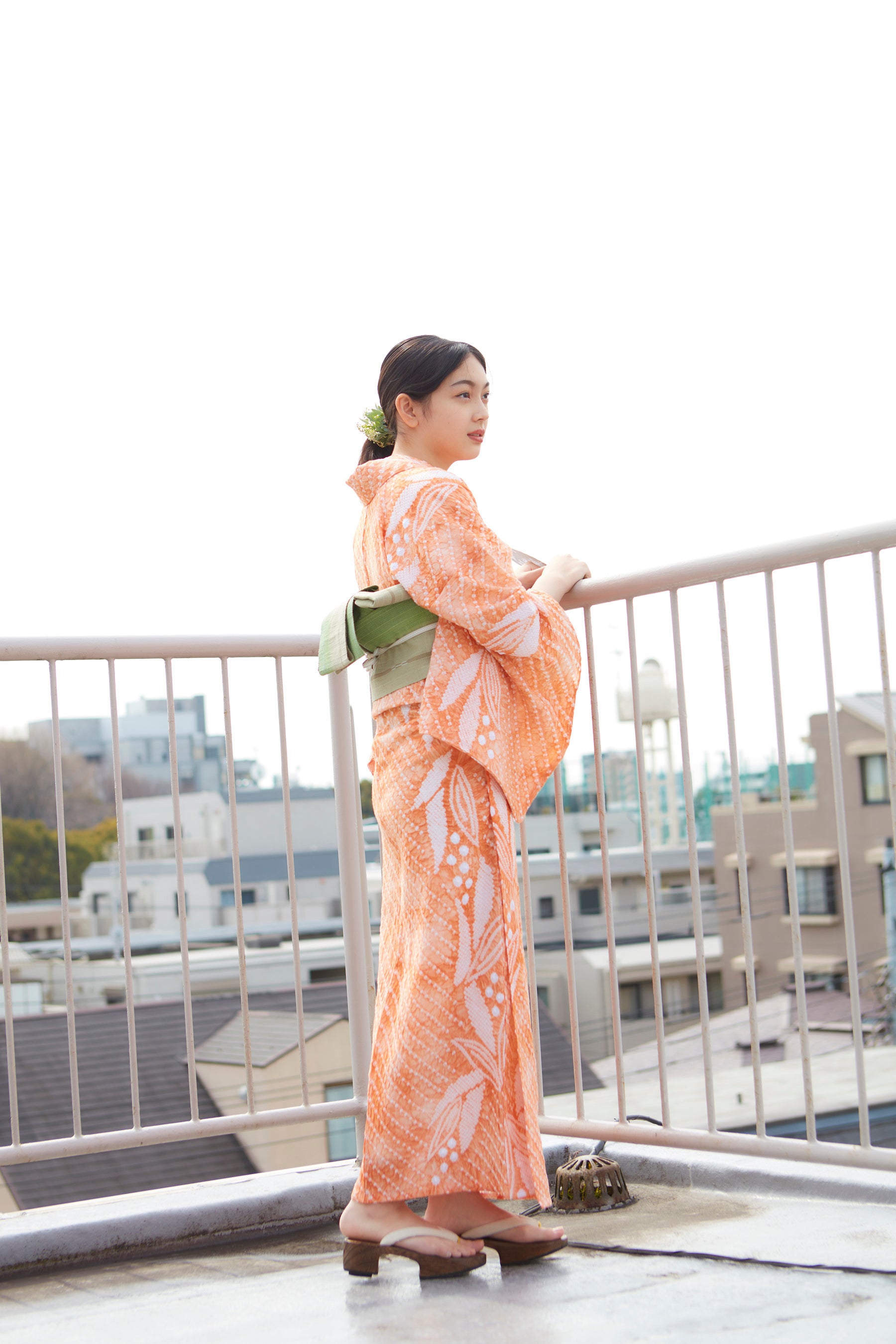 有松鳴海絞り　陽光のすずらん　￥79,200（税込・仕立付き）