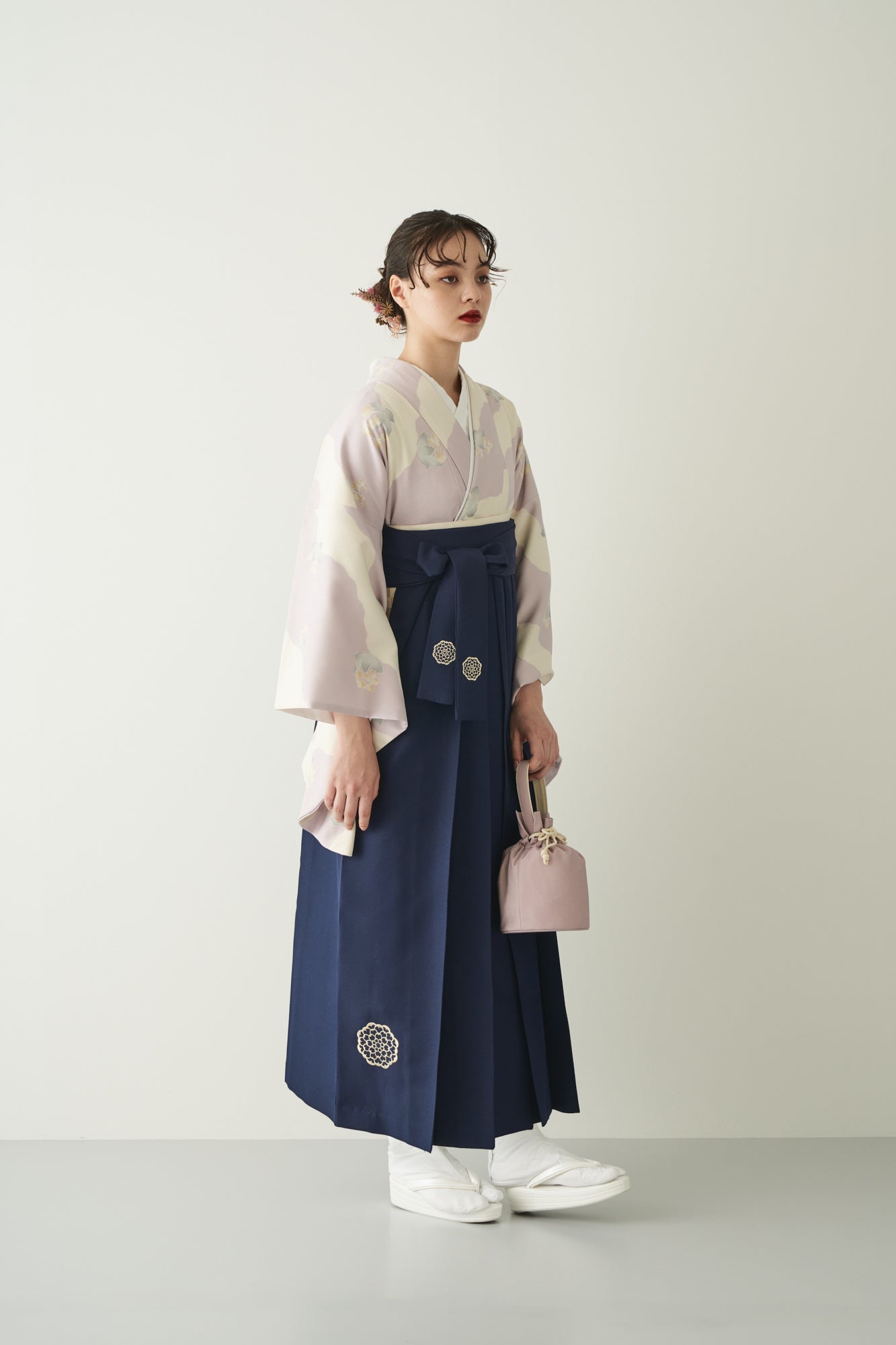 服と着物と天然石さま専用（原画）春風が吹く街 ほか　2点おまとめ ｽｷﾆﾝｸﾞ済衣装】現代風着物 - 紅雨の降る蒼 - BOOTH