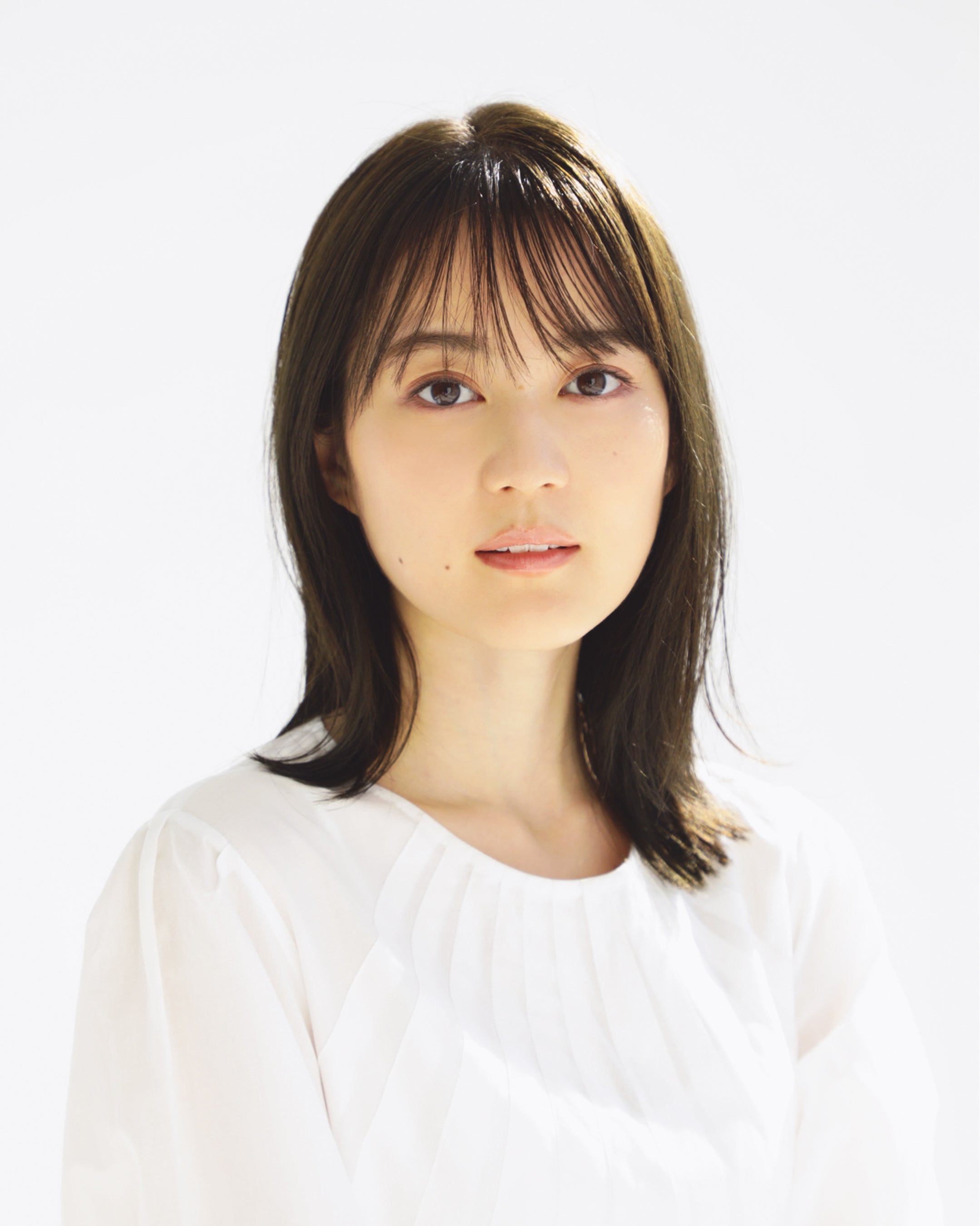 乃木坂46 生田絵梨花 2014.christmas ホワイト グリーン 生写真 乃木坂46 生田絵梨花 2014年5月 写真 - メルカリ