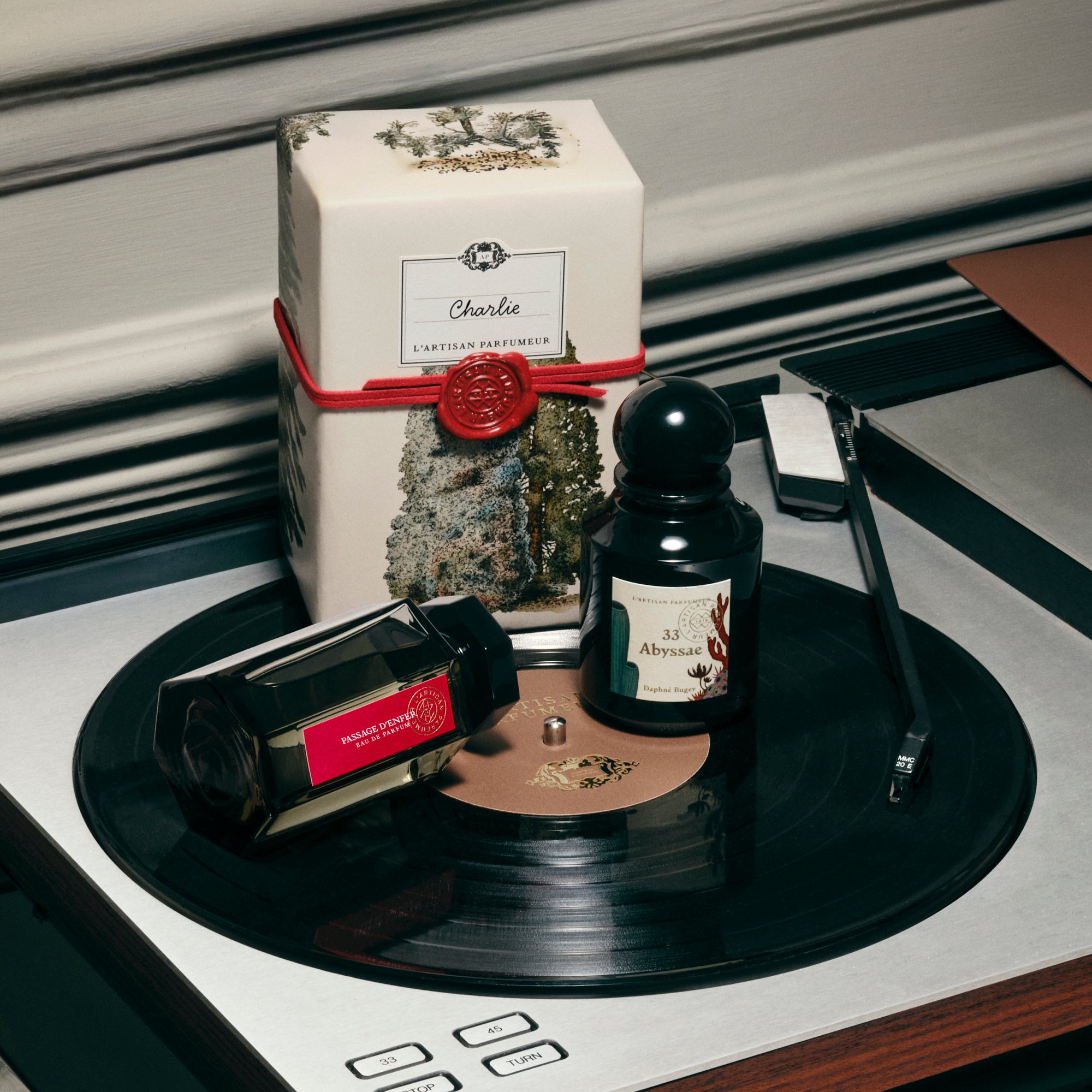 ラルチザン パフューマーがホリデー特別限定品を11/1より発売 | プーチ