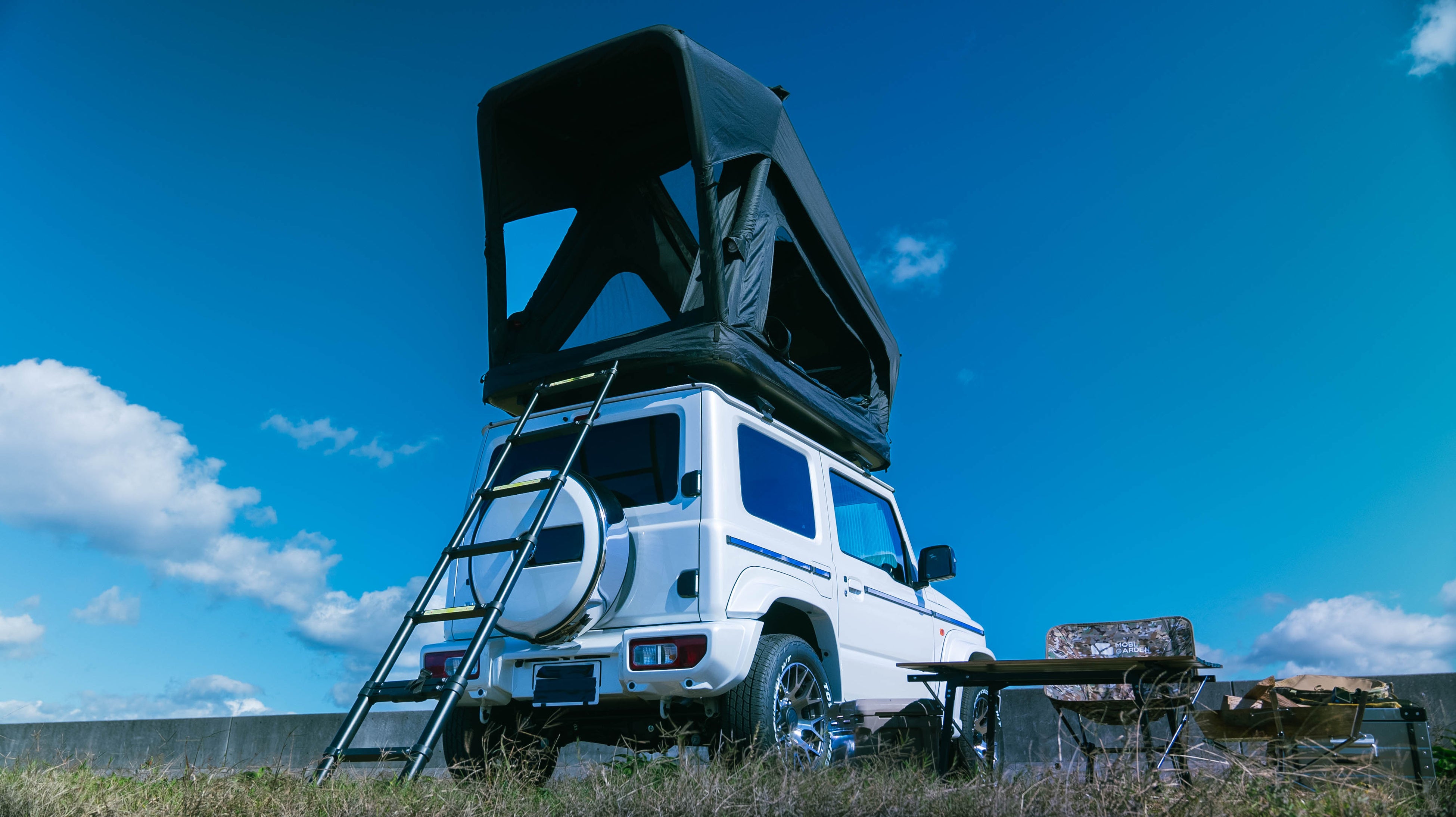 peakpod　エアールーフトップテント 超軽量！車上＆地上にも簡単設置！バッグに入れて持ち運べる本格ルーフ