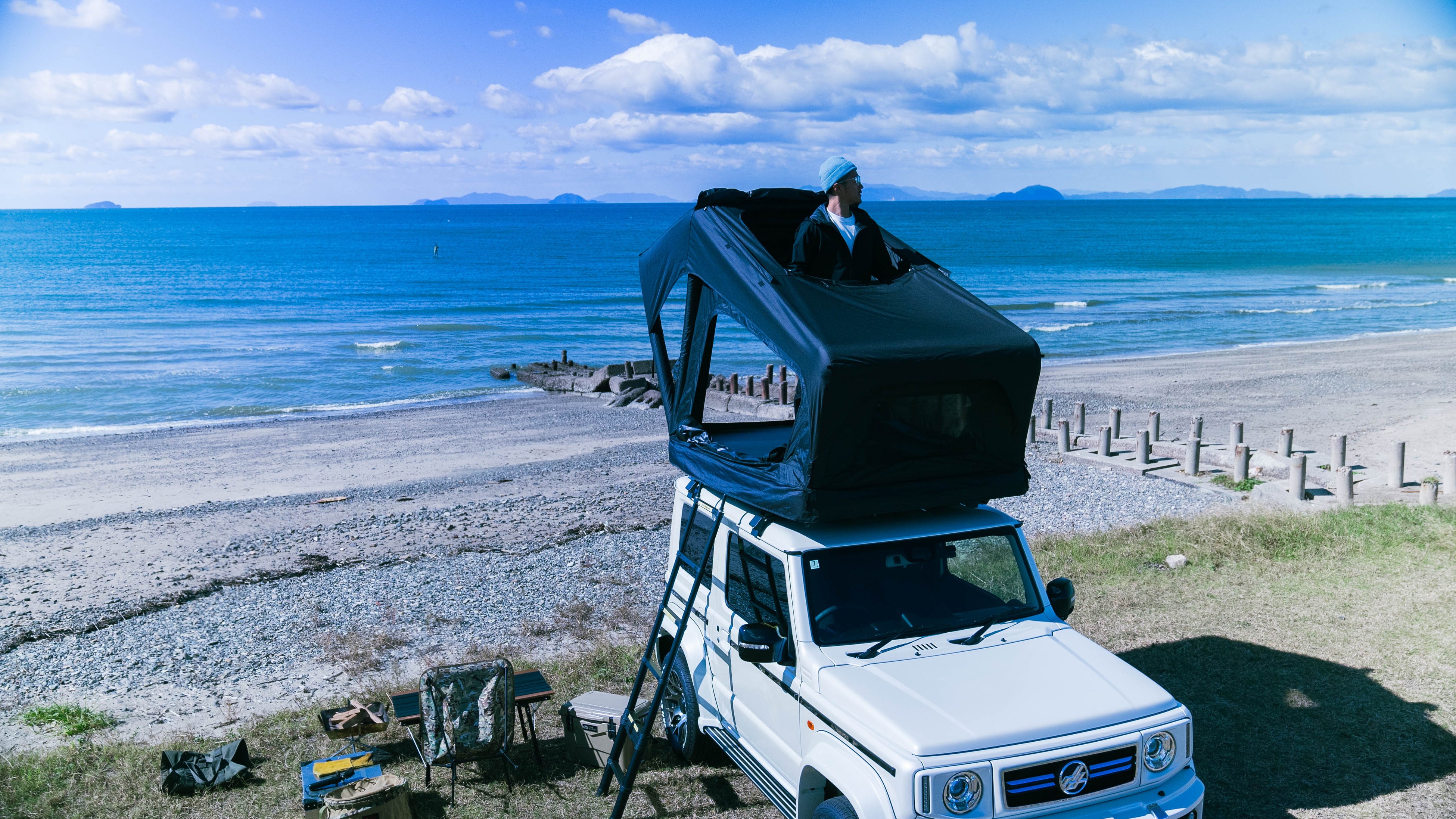 新製品発表】車上でも地上でも使える“2WAYルーフテント”登場 — Peakpod