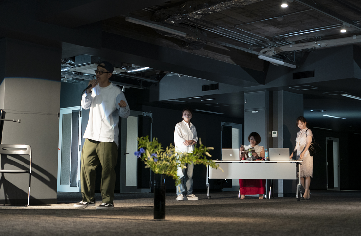 　©YAU  HAJIME KATO  TOKYO PHOTOGRAPHIC RESEARCH PROJECT