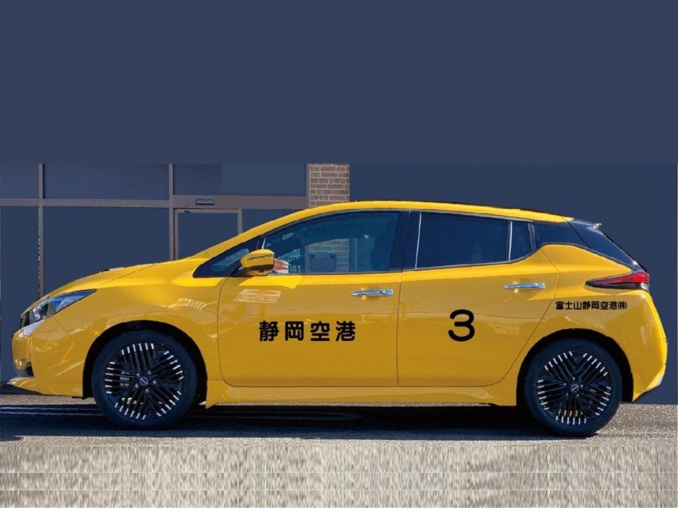 ②空港脱炭素化に向けた施設改修・設備更新、点検車両のEV化（イメージ）