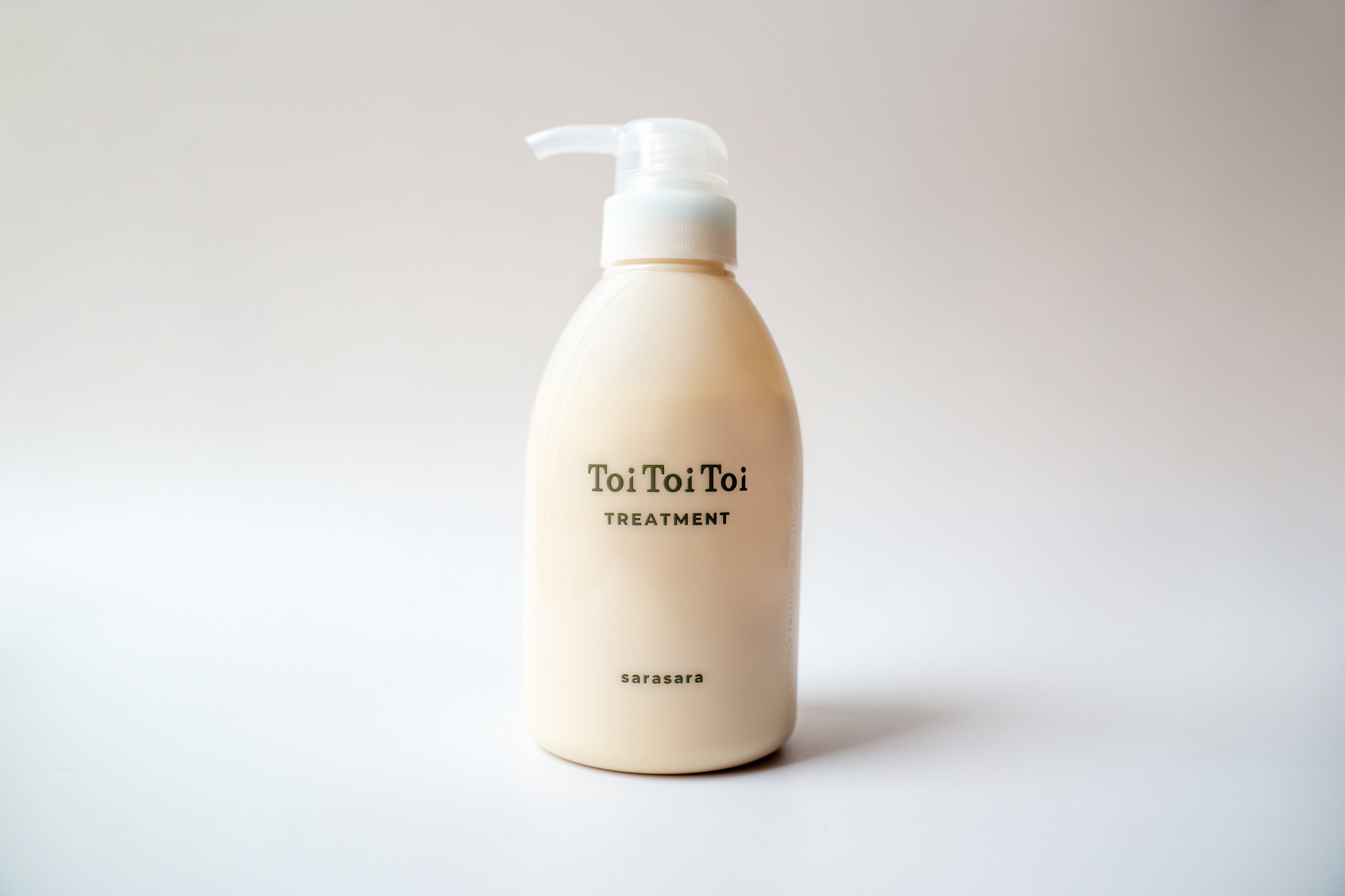 髪の“ゆがみ”に着目した髪質ケアの新境地。独自成分配合「トイトイ