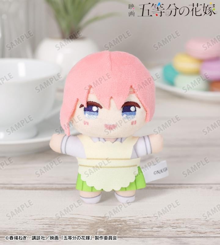 ヘタリア The World Twinkle』のメイクポーチとチークブラシ (熊野化粧