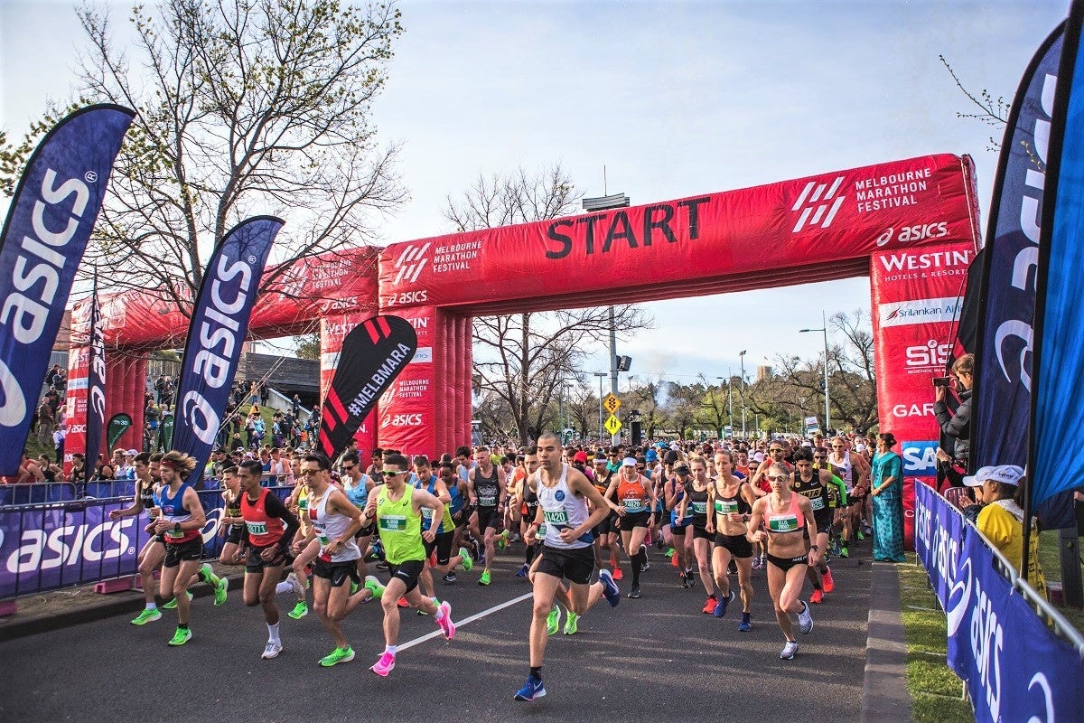 2019年メルボルンマラソンのスタート　（画像提供：IMG EVENTS)
