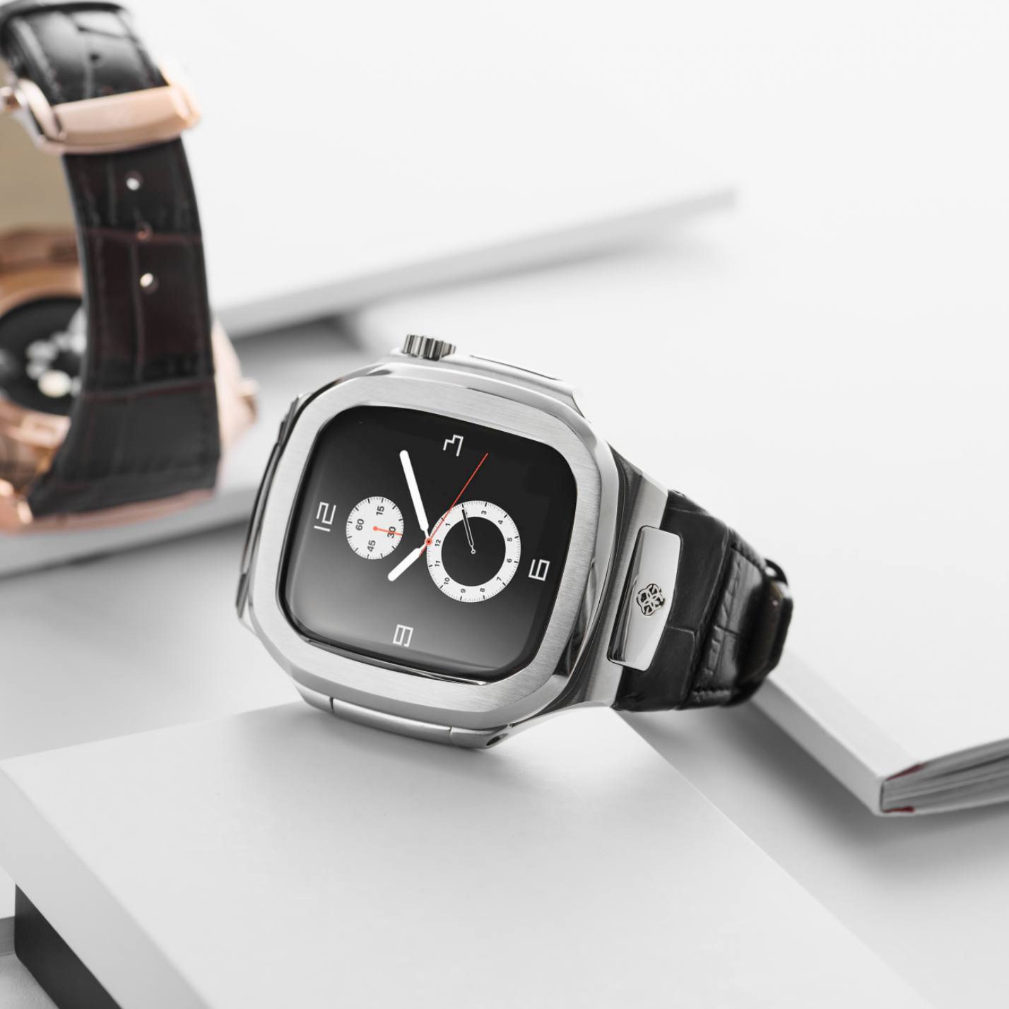 高級アップルウォッチケースブランド「ゴールデンコンセプト」の