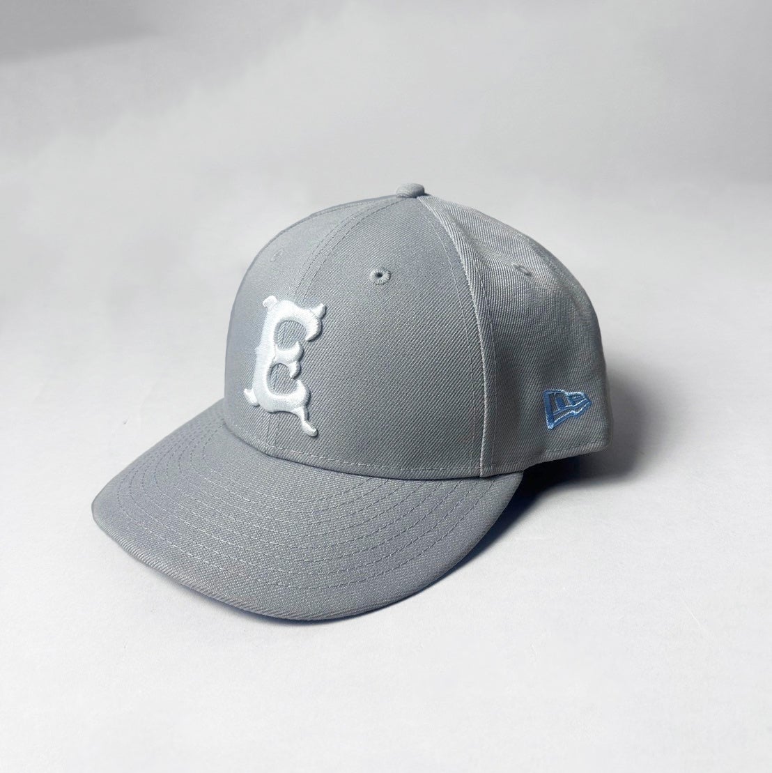 NEWERA×MEDIUM RARE GRAY