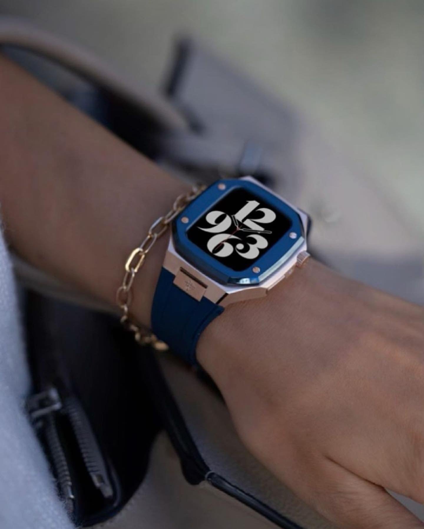 時計 GOLDEN CONCEPT Apple Watch 44mm 高級アップルウォッチケースブランド「GOLDEN CONCEPT