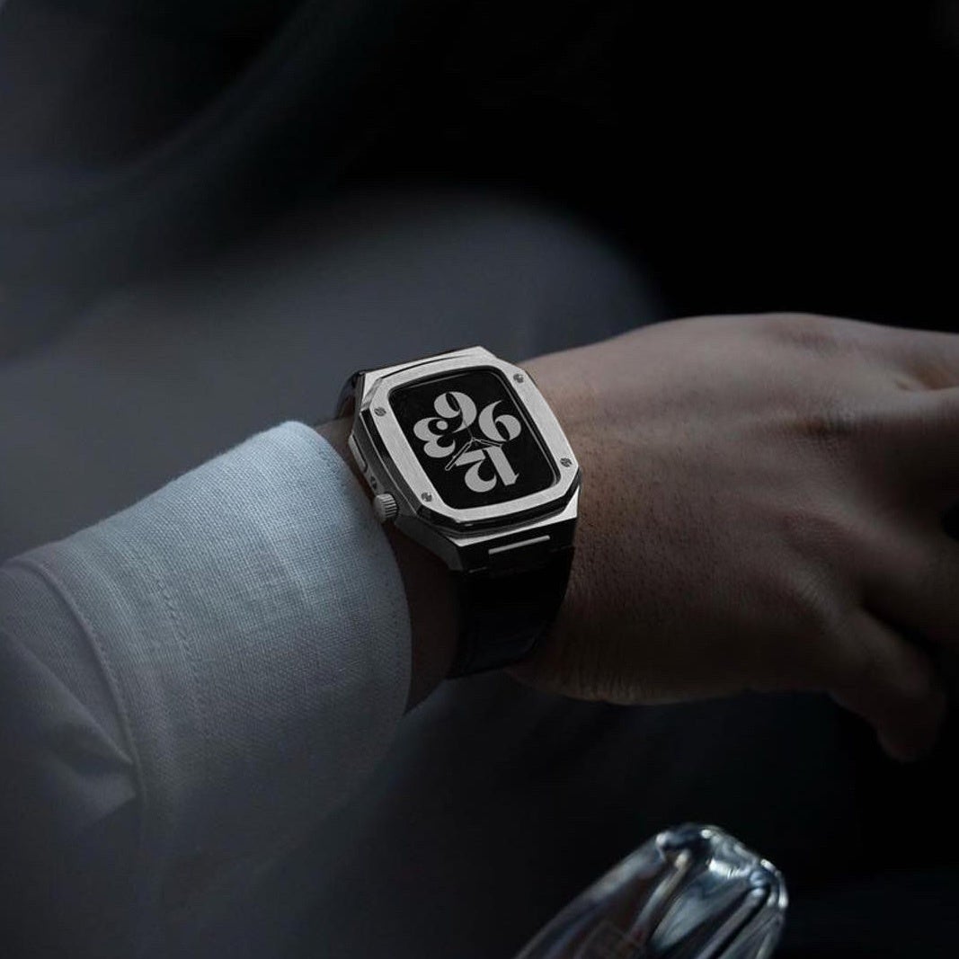 時計 GOLDEN CONCEPT Apple Watch 44mm 高級アップルウォッチケースブランド「GOLDEN CONCEPT