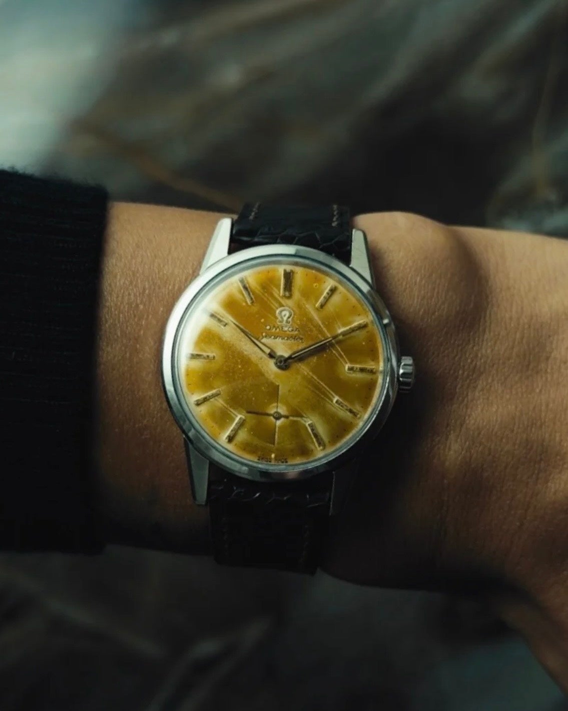 時が描いた黄金の大地。1950年代のOMEGA Seamaster “Golden Earth Dial”が入荷。