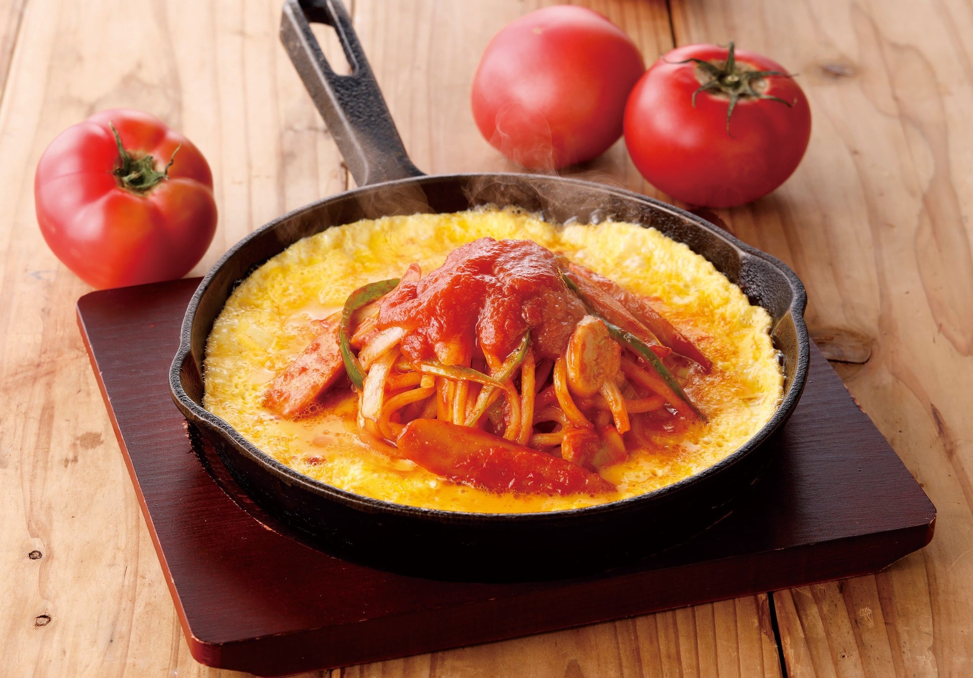 「鉄板ナポリタン」1180円