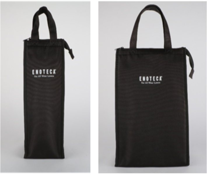 ■商品名　エノテカオリジナルワインバッグ(1本用)・(2本用） ■税込価格1,650円（1本用）・1,980円（2本用） 保冷性、耐久性、持ち運びやすさといった機能を追求したワイン専用バックです。表生地には100％再生ポリエステル生地を採用しています。