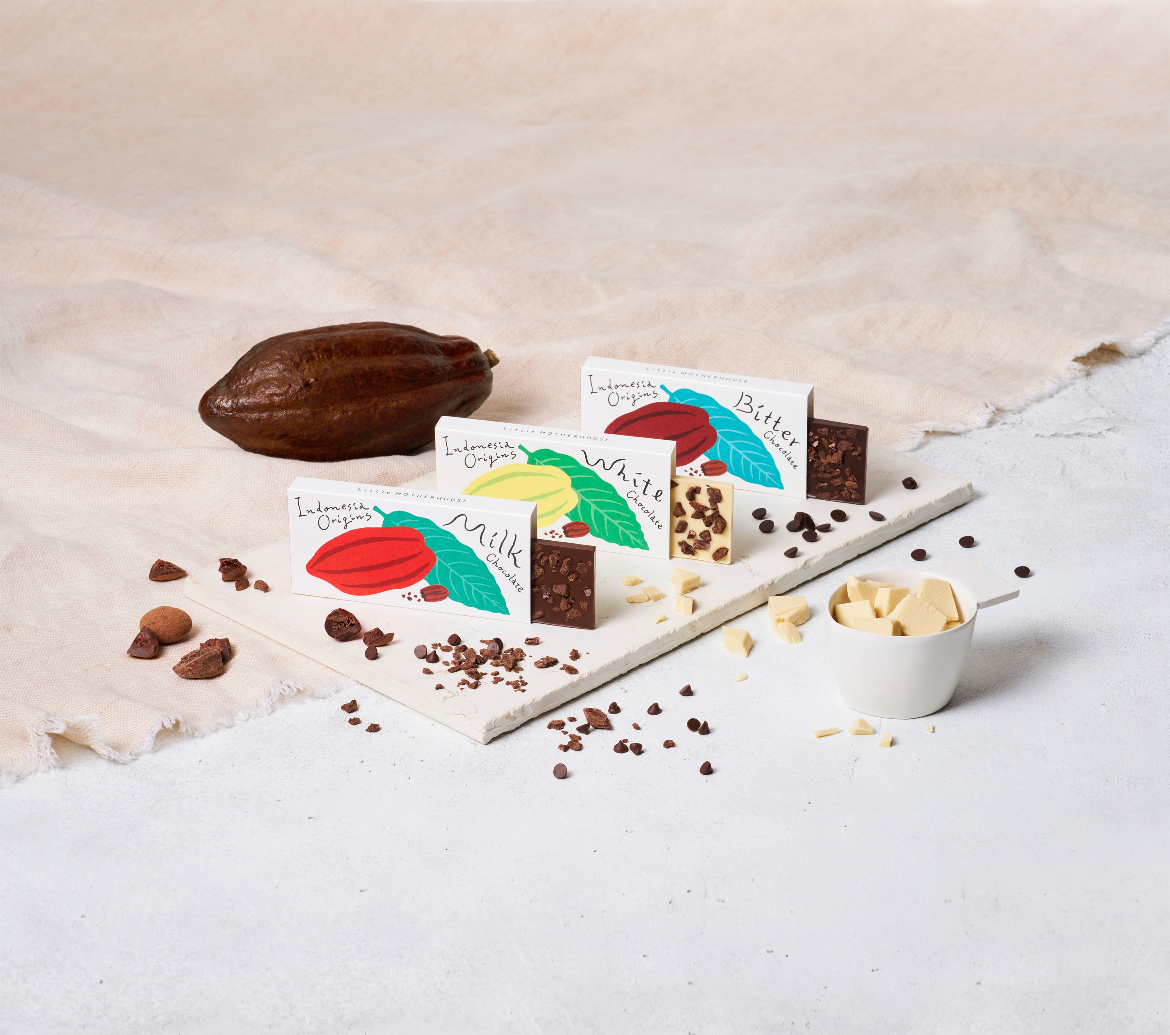 ミルク、ホワイト、ビター3種類の「インドネシアオリジンズ」