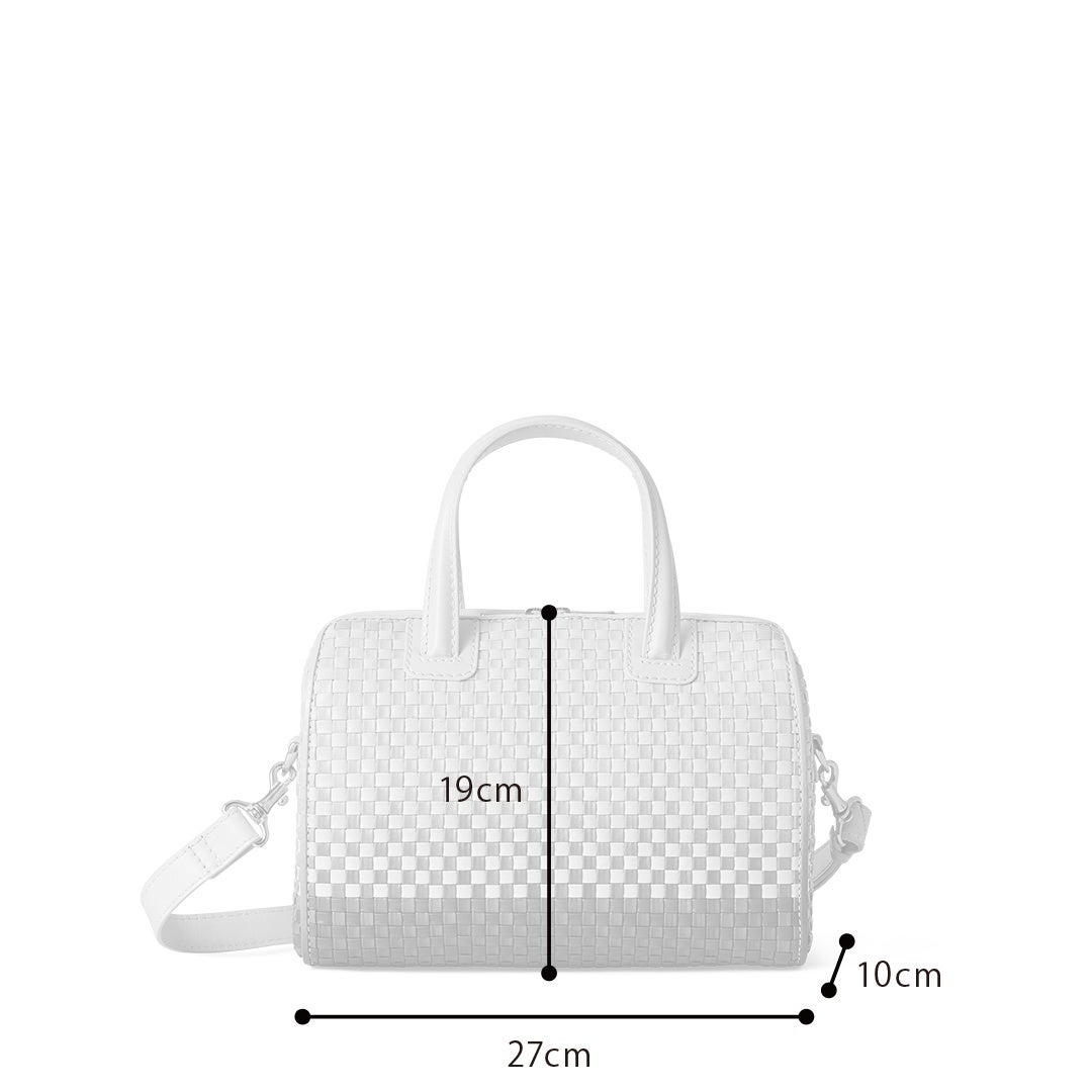 19×27×10cm（高さ×幅×マチ）