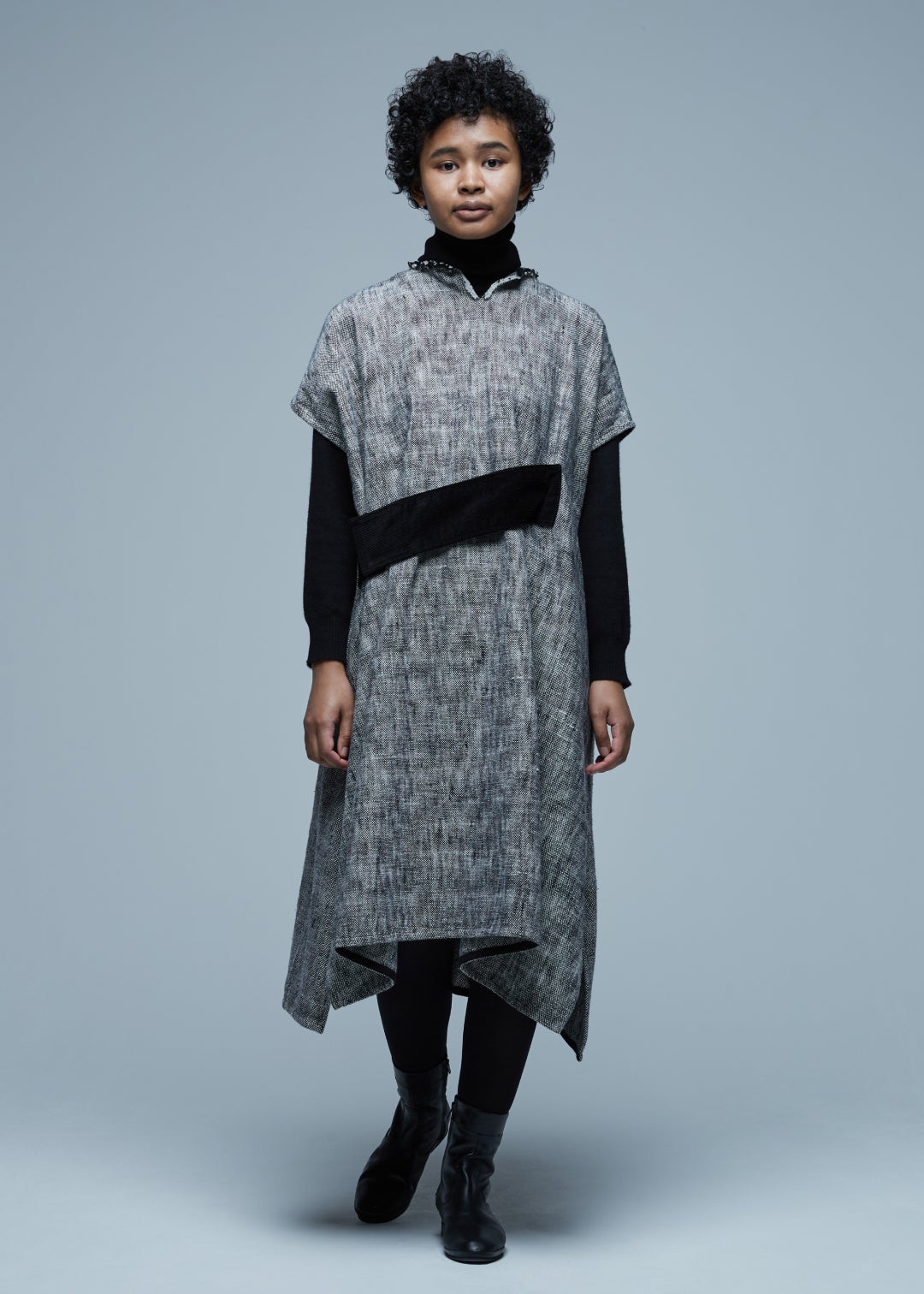 Obi Reversible One-piece 0 Khadi（42,900円）