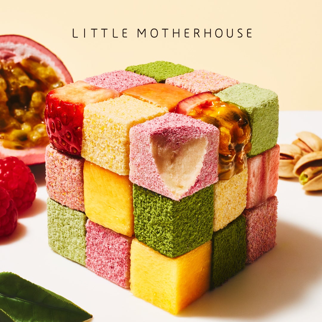 新登場の生チョコは、ホワイトチョコレートをベースとした3つの味わい。各2,980円(税込)。