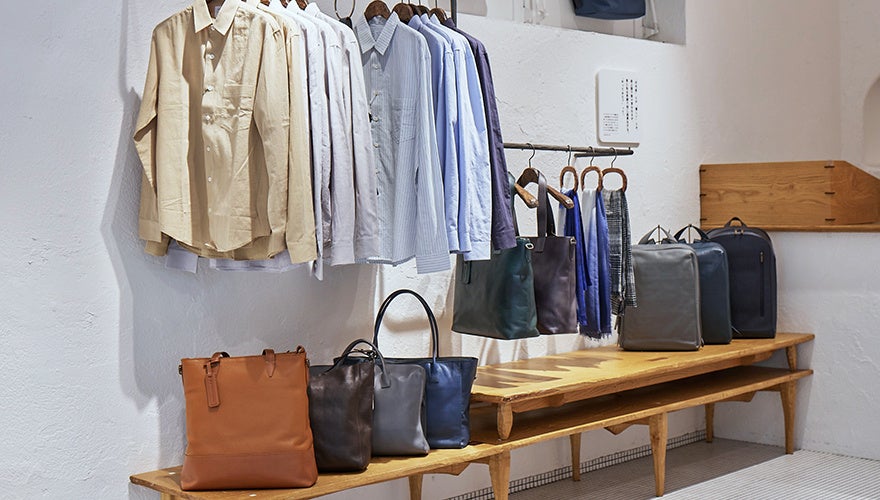 メンズアイテムも取り扱う