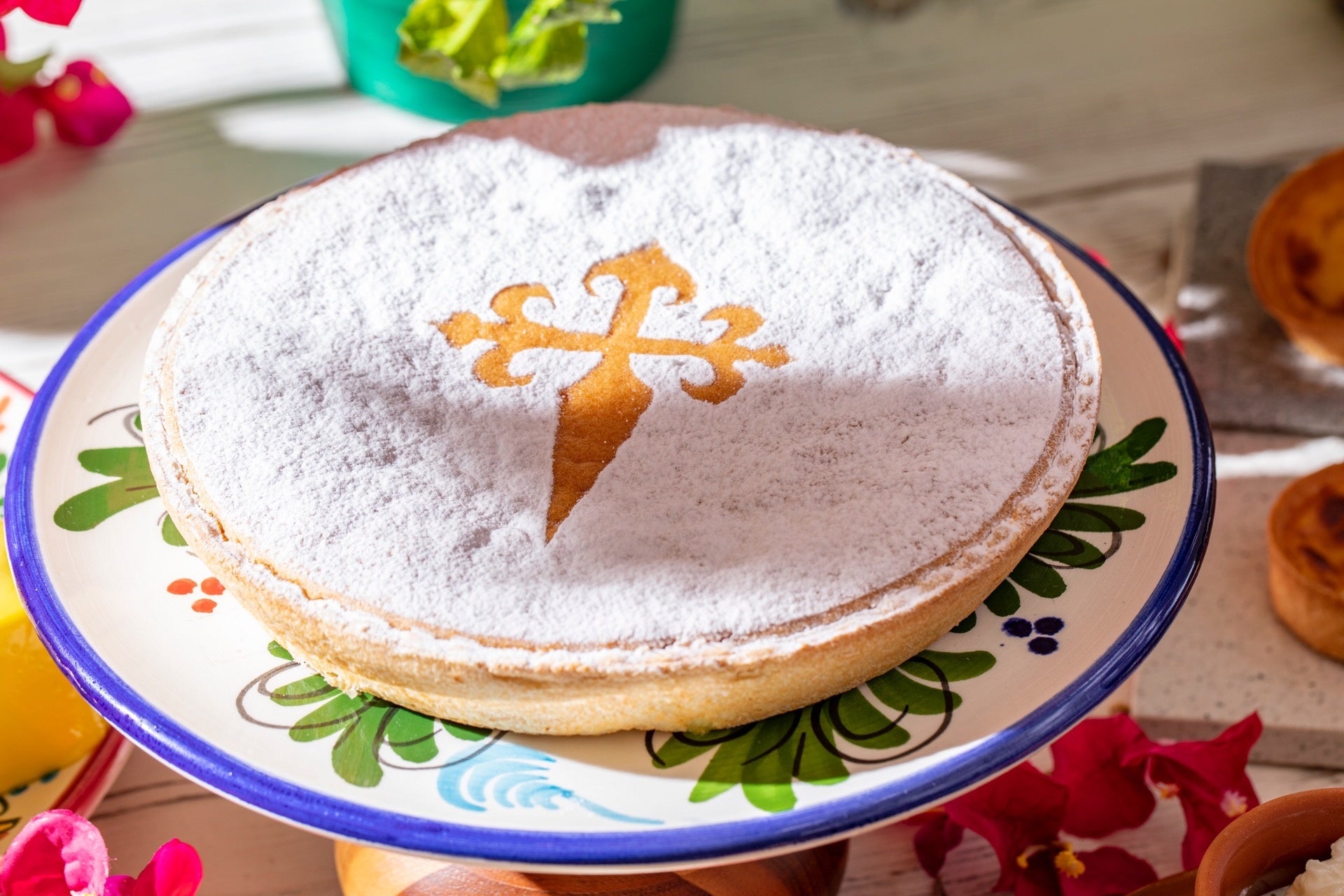 タルタ・デ・サンティアゴ（スペイン風アーモンドタルト）