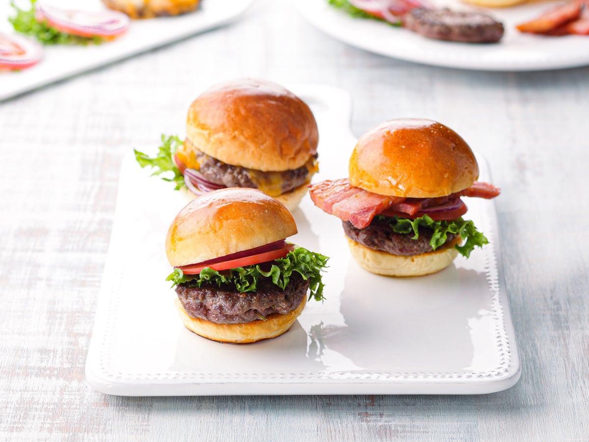 ▲「肉厚ビーフバーガー」イメージ