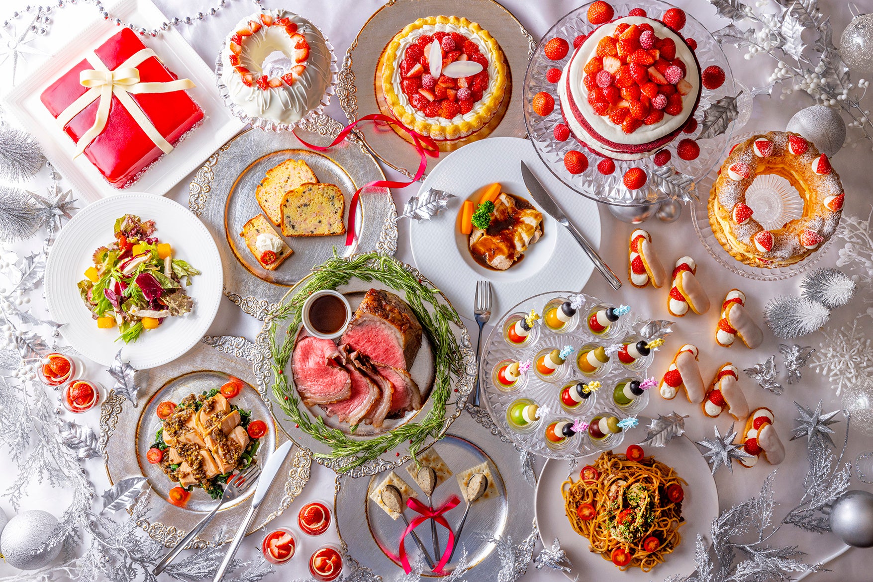ルブタン　サンダル　赤　ヒール　アメリカ　クリスマス　デート　会食　仕事 ルブタン サンダル 赤 ヒール アメリカ クリスマス デート 会食