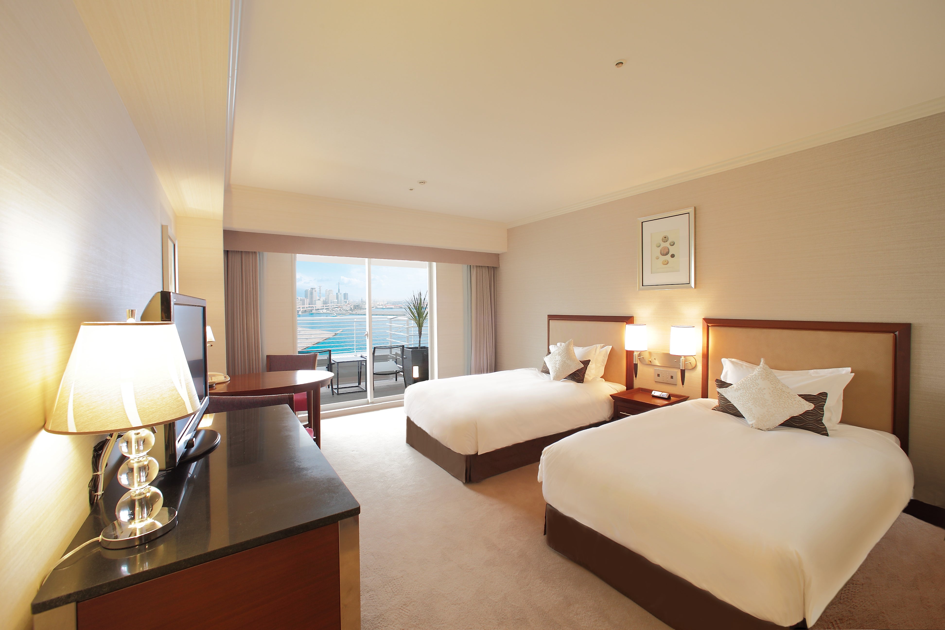 スタンダードツイン イーストビュー（客室一例）