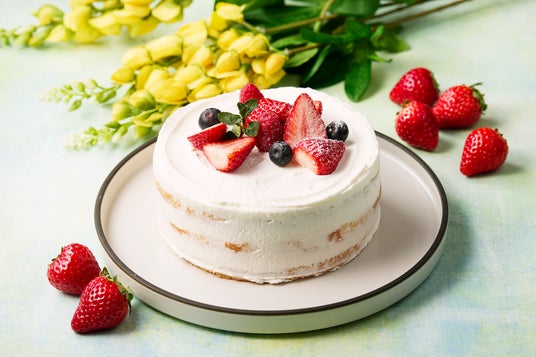 【オリエンタルホテル東京ベイ】GW限定イベント ホテルパティシエと作る「春色ネイキッドケーキ」親子で楽しむスイーツレッスン 【オリエンタルホテル東京ベイ】GW限定イベント ホテルパティシエと作る「春色ネイキッドケーキ」親子で楽しむスイーツレッスン