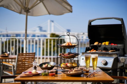 【ヒルトン東京お台場】東京湾を望む絶景テラスで黒毛和牛や1kgトマホークを味わう オープンエアで楽しむ本格バーベキューテラス「アブレイズ」 【ヒルトン東京お台場】東京湾を望む絶景テラスで黒毛和牛や1kgトマホークを味わう オープンエアで楽しむ本格バーベキューテラス「アブレイズ」