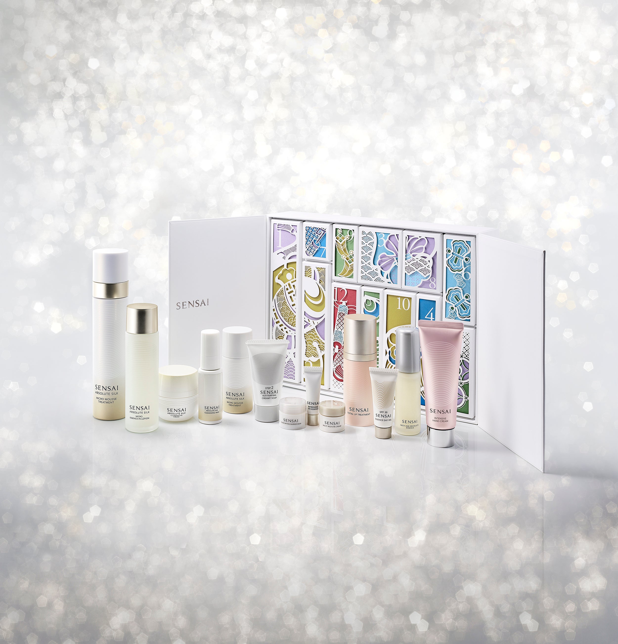 SENSAIから、一年を艶やかに締めくくるスキンケアアイテムを集め
