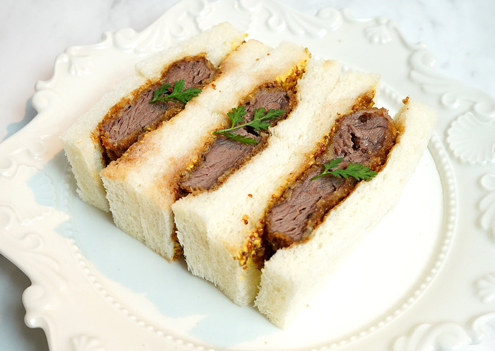 牛カツサンド　¥1,380