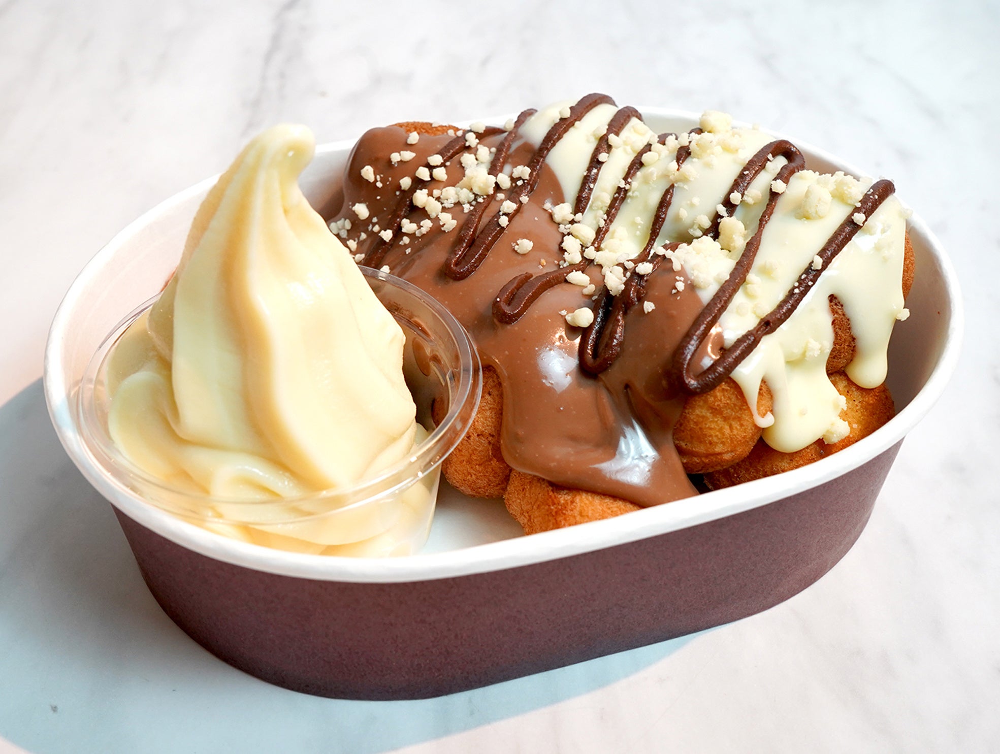 台湾ベビーカステラプレート トリプルチョコレート　¥900