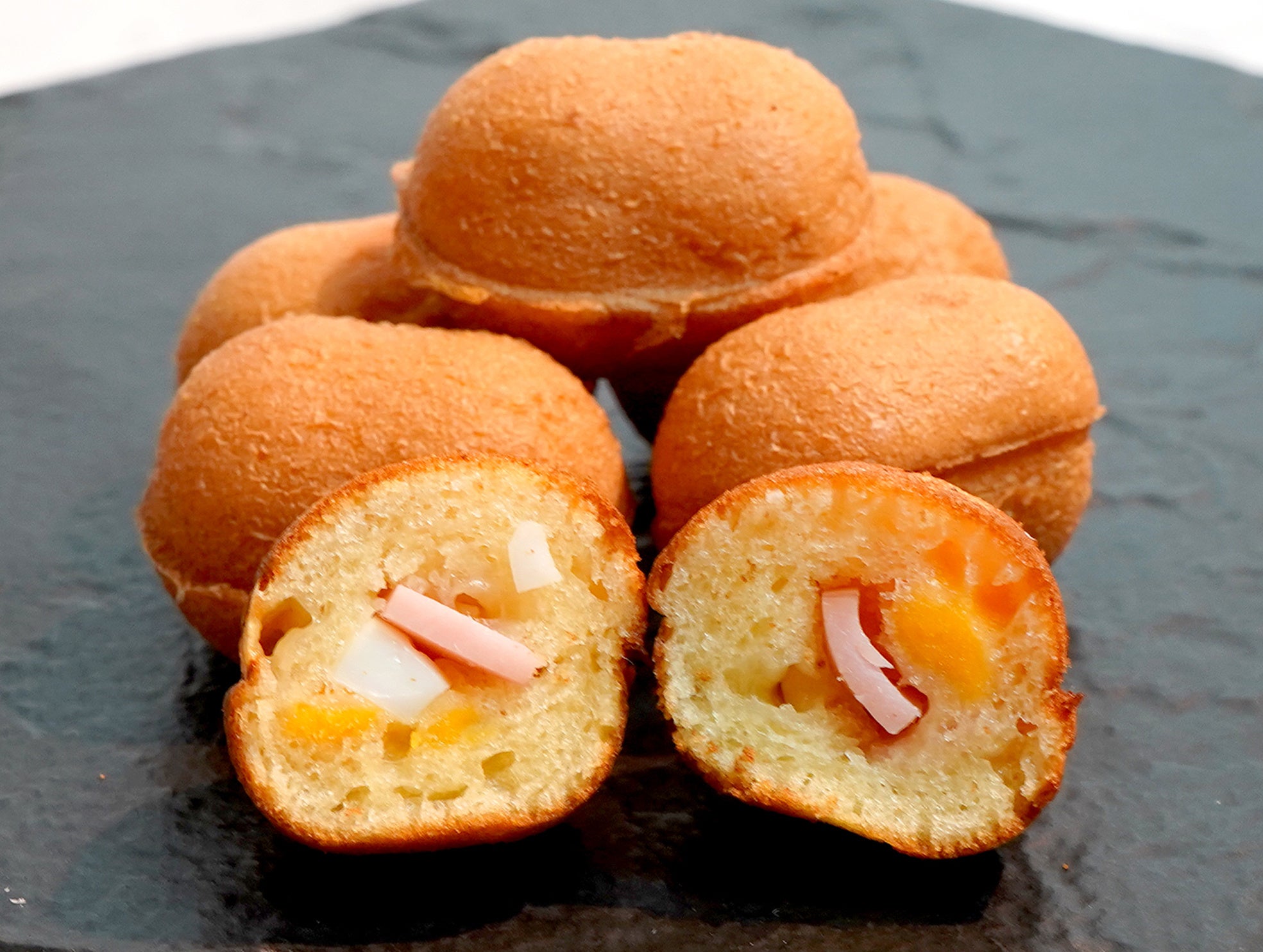 ハムエッグチーズ　15個 ¥700　30個¥1,350