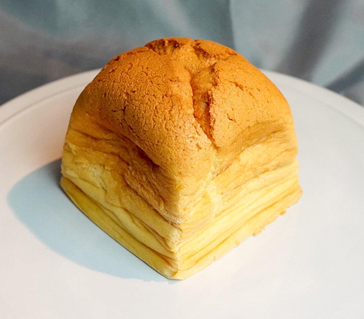 台湾たまごスフレカステラ プレーン　蜂蜜入り¥650