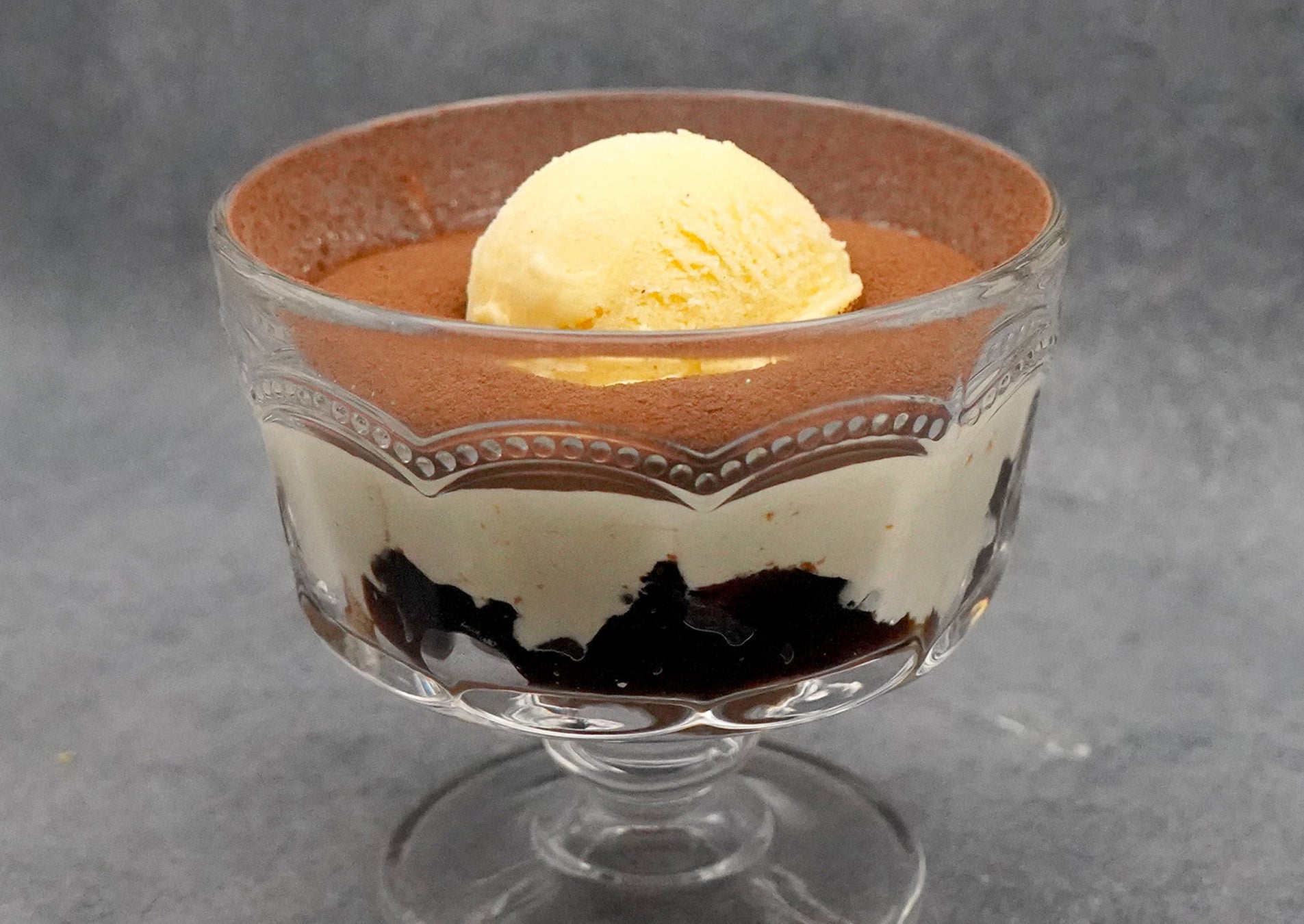 コーヒーゼリーティラミスパフェ¥600