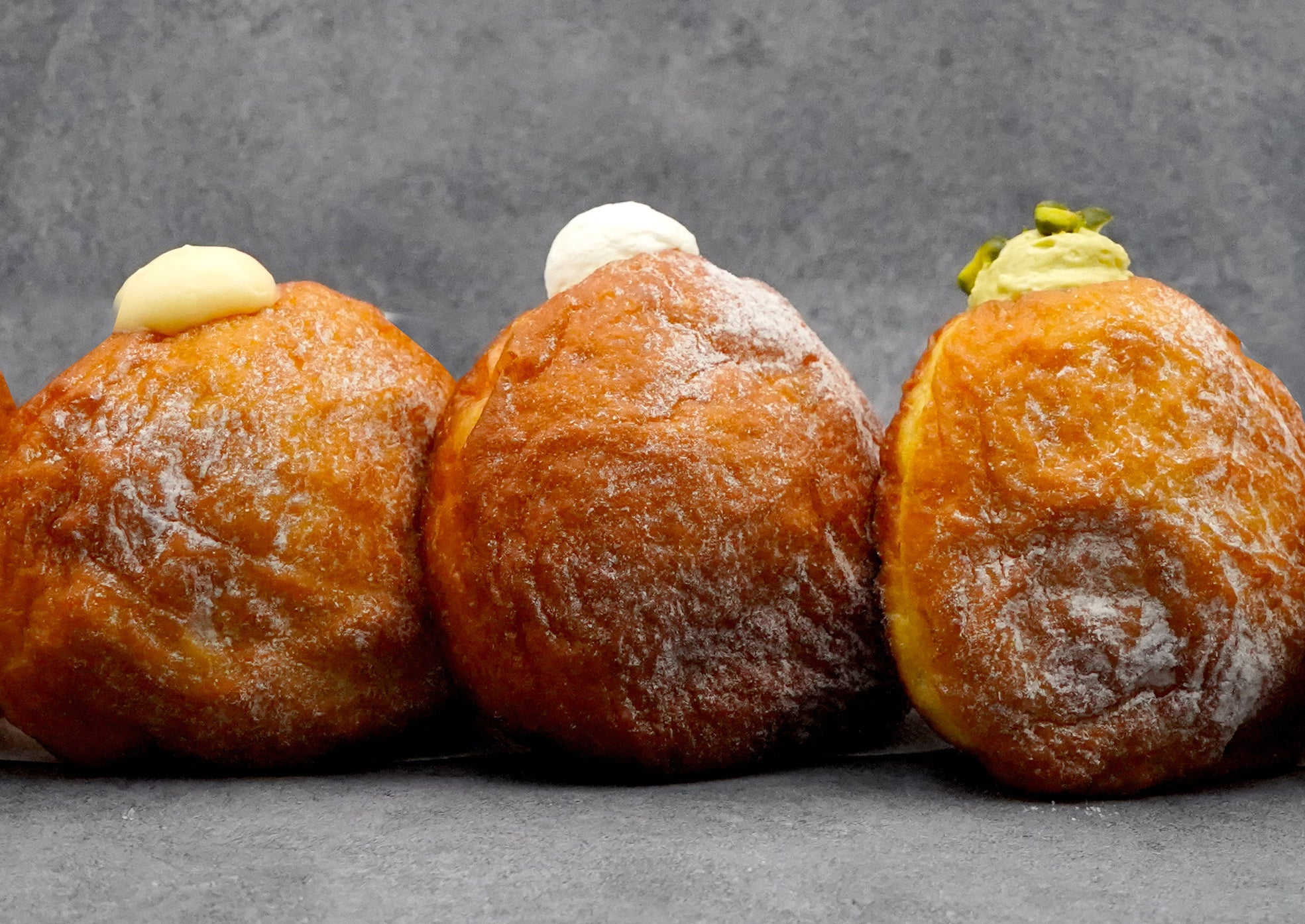 ボンボローニ【生ドーナツ】¥430〜