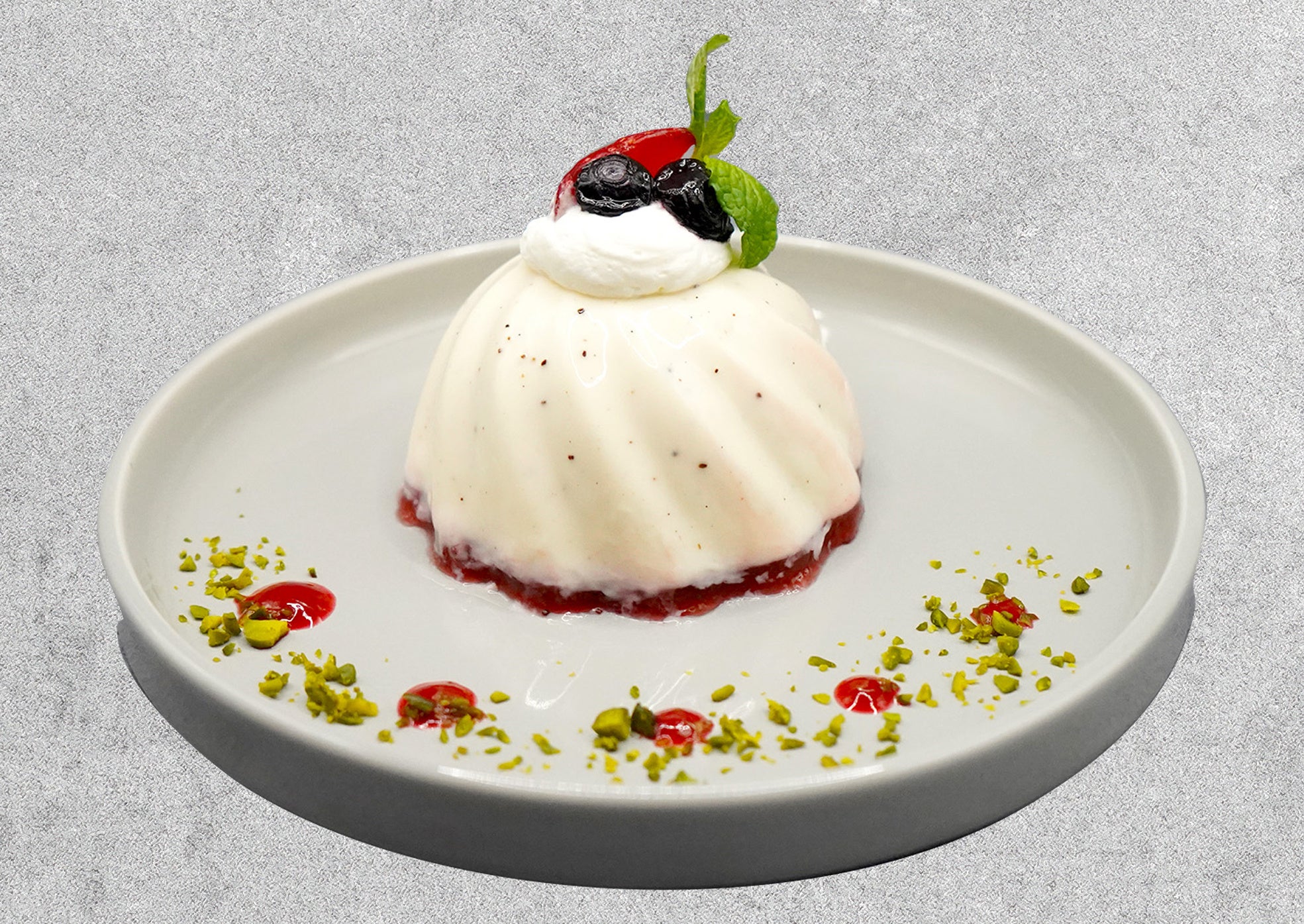 ベリーとレアチーズのパンナコッタ ¥650